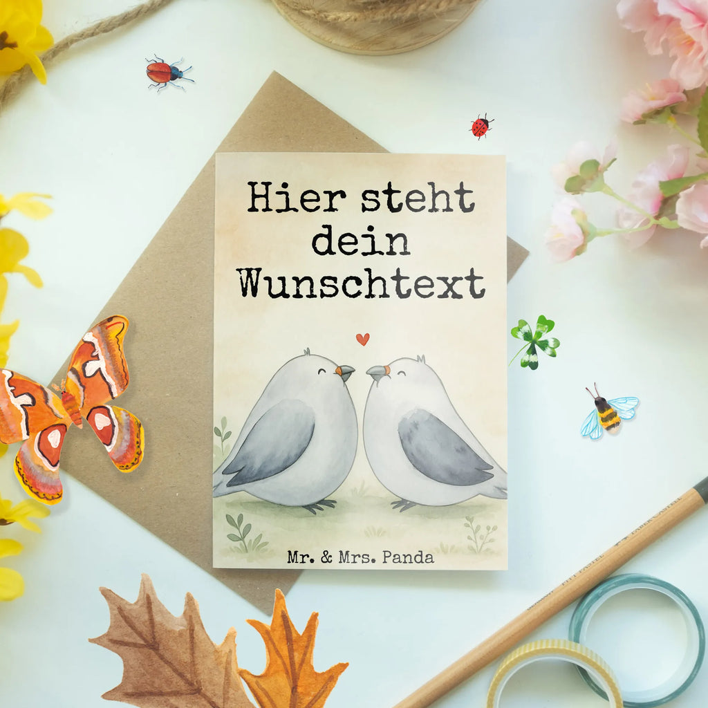 Spersonalizowana kartka z życzeniami gołębie Miłość Design Grußkarte mit persönlichen Nachrichten, Personalisierte Glückwunschkarte, Personalisierte Einladungskarte, Grußkarte selbst gestalten, Grußkarte selber drucken, Grußkarte mit Namen, Personalisierte Grußkarte, Personalisierte Karte, Personalisierte Geburtstagskarte, Personalisierte Hochzeitskarte, Personalisiertere Klappkarte, Grußkarte als Geldgeschenk, Grußkarten personalisiert, Hochzeit, Hochzeitsgeschenk, Ehe, Hochzeitsfeier, Trauung, Trauungsgeschenk, Hochzeitskarte, Verlobungsfeier, Verlobungsgeschenk, Hochzeitsgeschenkideen, Hochzeitsgeschenke für Brautpaar, Paargeschenk, Taube, Liebe, Paar, Turteltaube, Tauben, Turteltauben, Freund, Freundin