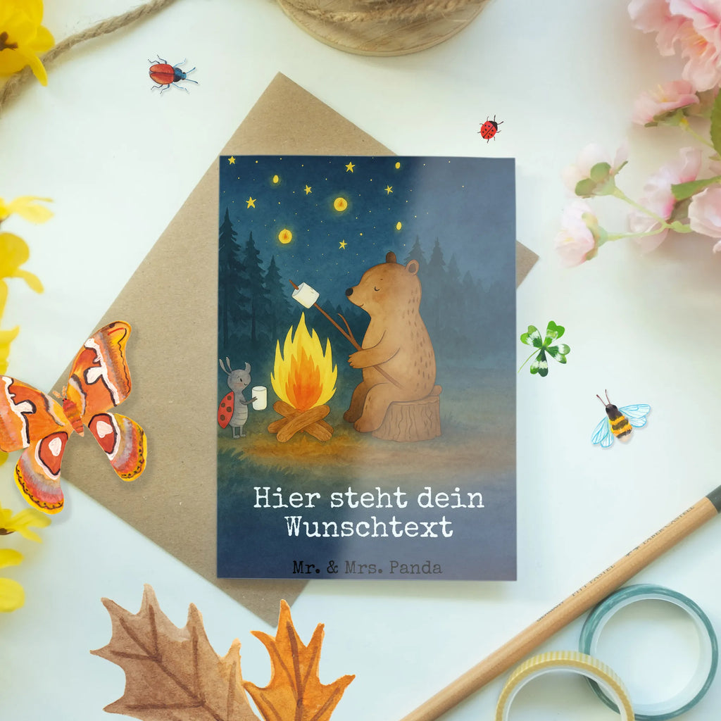 Personalisierte Grußkarte Bär & Marienkäfer Lagerfeuer Design Grußkarte mit Namen, Personalisierte Karte, Grußkarte selber drucken, Grußkarte als Geldgeschenk, Personalisierte Geburtstagskarte, Personalisierte Hochzeitskarte, Grußkarten personalisiert, Personalisiertere Klappkarte, Personalisierte Einladungskarte, Grußkarte selbst gestalten, Personalisierte Glückwunschkarte, Grußkarte mit persönlichen Nachrichten, Personalisierte Grußkarte, Bär, Teddy, Teddybär, Lagerfeuer