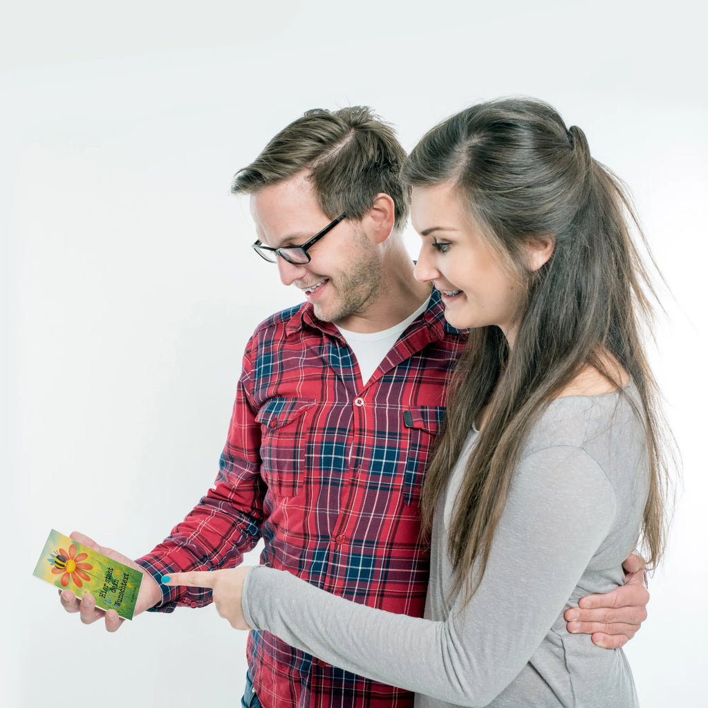 Personalizowana kartka pocztowa trzmiel kwiat Design Ansichtskarte mit Namen, Grußkarte mit Namen, Einladung mit Wunschtext, Ansichtskarte mit Wunschtext, Grußkarte mit Wunschtext, Postkarte personalisierbar, Einladung mit Namen, Postkarte mit Wunschtext, Geschenkkarte mit Wunschtext, Geschenkkarte mit Namen, Karte mit Wunschtext, Karte mit Namen, Postkarte mit Namen, Postkarte bedrucken, Tiermotive, Gute Laune, lustige Sprüche, Tiere, Natur, Hummeln, Feld, Blume, Wespe, Flauschig, Biene, Hummel