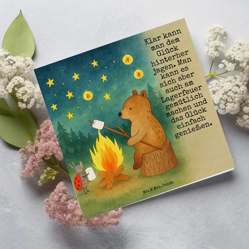Deluxe Karte Bär & Marienkäfer Lagerfeuer Design Karte, Grußkarte, Klappkarte, Einladungskarte, Glückwunschkarte, Hochzeitskarte, Geburtstagskarte, Hochwertige Grußkarte, Hochwertige Klappkarte, Bär, Teddy, Teddybär, Lagerfeuer