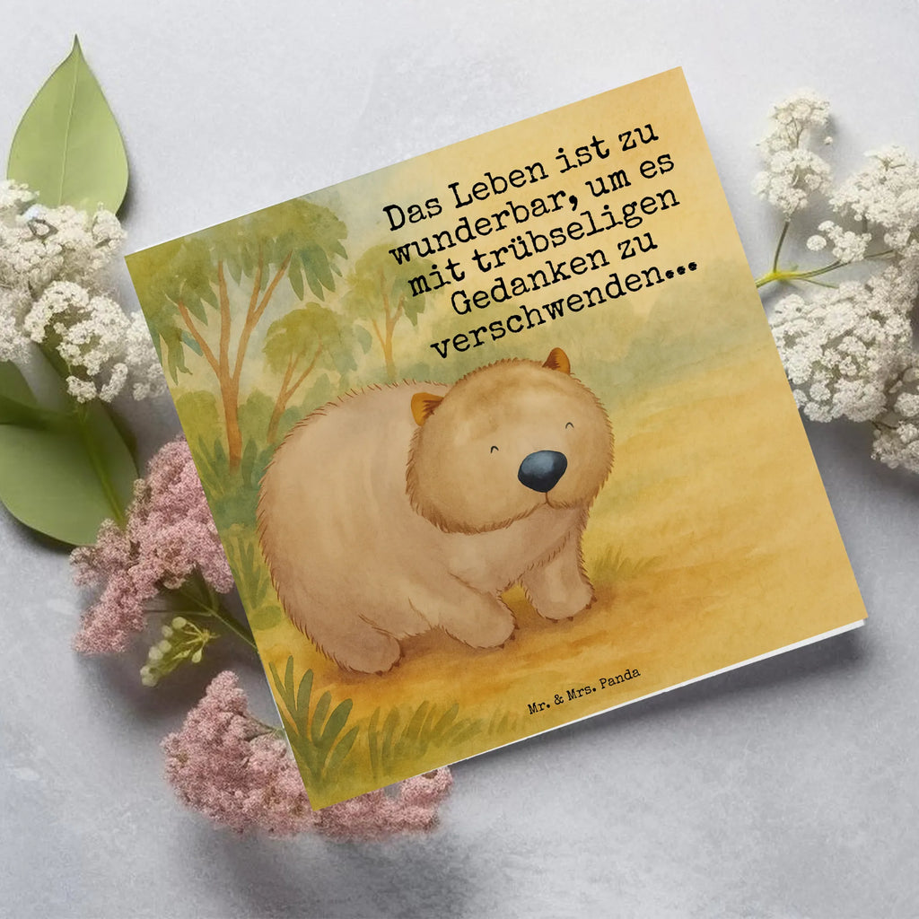 Karta Deluxe Wombat Design Karte, Grußkarte, Klappkarte, Einladungskarte, Glückwunschkarte, Hochzeitskarte, Geburtstagskarte, Hochwertige Grußkarte, Hochwertige Klappkarte, Tiermotive, Gute Laune, lustige Sprüche, Tiere, Wombat, Das Leben ist schön, Motivation, Spruch, Australien