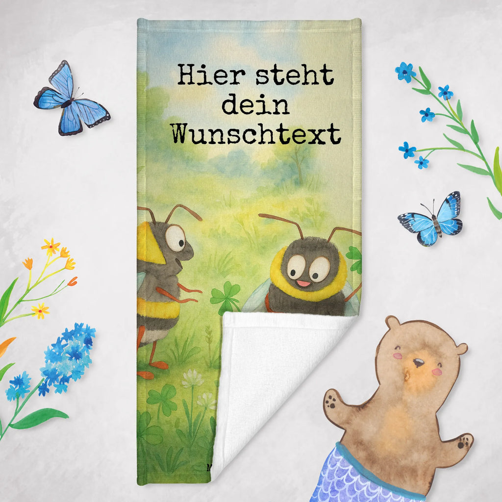 Personalisiertes Badehandtuch Hummeln Kleeblatt Design Badetuch mit Namen, Saunatuch mit Namen, Personalisiertes Handtuch, Personalisiertes Badetuch, Duschtuch mit Namen, Kinder Handtuch mit Namen, Strandtuch mit Namen, Tiermotive, Gute Laune, lustige Sprüche, Tiere, Spruch positiv, Spruch schön, Biene, glücklich werden, Spruch fröhlich, Hummel, glücklich sein, Biene Deko