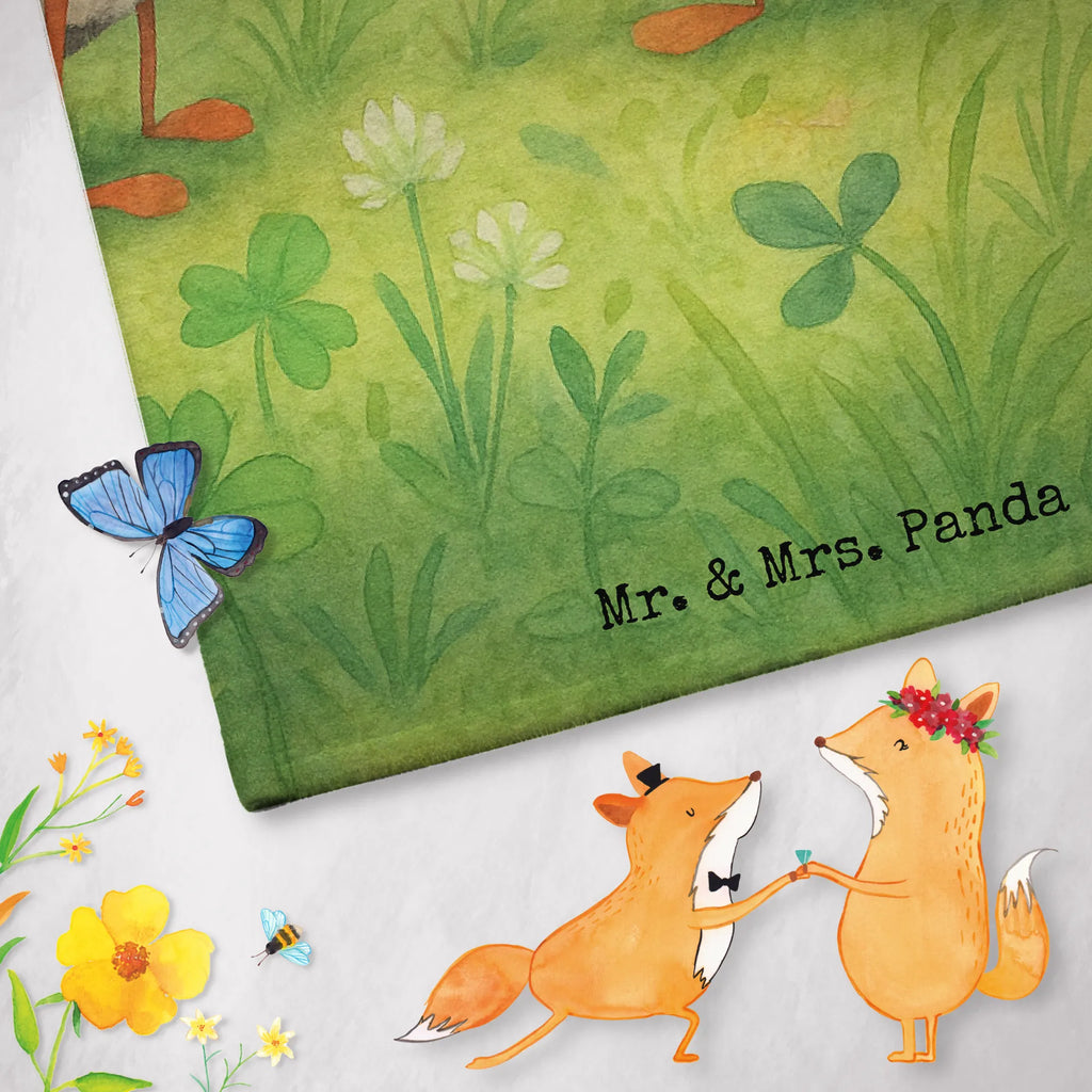 Personalisiertes Badehandtuch Hummeln Kleeblatt Design Badetuch mit Namen, Saunatuch mit Namen, Personalisiertes Handtuch, Personalisiertes Badetuch, Duschtuch mit Namen, Kinder Handtuch mit Namen, Strandtuch mit Namen, Tiermotive, Gute Laune, lustige Sprüche, Tiere, Spruch positiv, Spruch schön, Biene, glücklich werden, Spruch fröhlich, Hummel, glücklich sein, Biene Deko