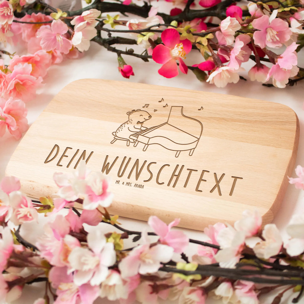 Personalisiertes Frühstücksbrett Bär Klavier Personalisiertes Frühstücksbrett, Personalisiertes Küchenbrettchen, Schneidebrett Wunschname, Personalisiertes Servierbrett, Personalisiertes Küchenbrett, Personalisierte Frühstücksplatte, Frühstücksbrett mit Namen, Personalisiertes Schneidebrett Holz, Holzbrett mit Namen, Personalisiertes Brotbrett, FPersonalisiertes rühstücksbrettchen, Brotbrett mit Namen, Küchenbrett mit Namen, Personalisiertes Schneidebrett, Personalisierte Servierplatte, Personalisiertes Holzbrett, Schneidebrett mit Namen, Frühstücksplatte mit Namen, Küchenbrettchen mit Namen, Servierplatte mit Namen, Personalisiertes Holzschneidebrett, Holzschneidebrett mit Namen, Schneidebrett Holz mit Namen, Schneidebrett gravieren, Servierbrett mit Namen, Frühstücksbrettchen mit Namen, Instrumente, Geschenke Musiker, Musikliebhaber, Bär, Klavier, Flügel, Pianist, Konzert, Klassik