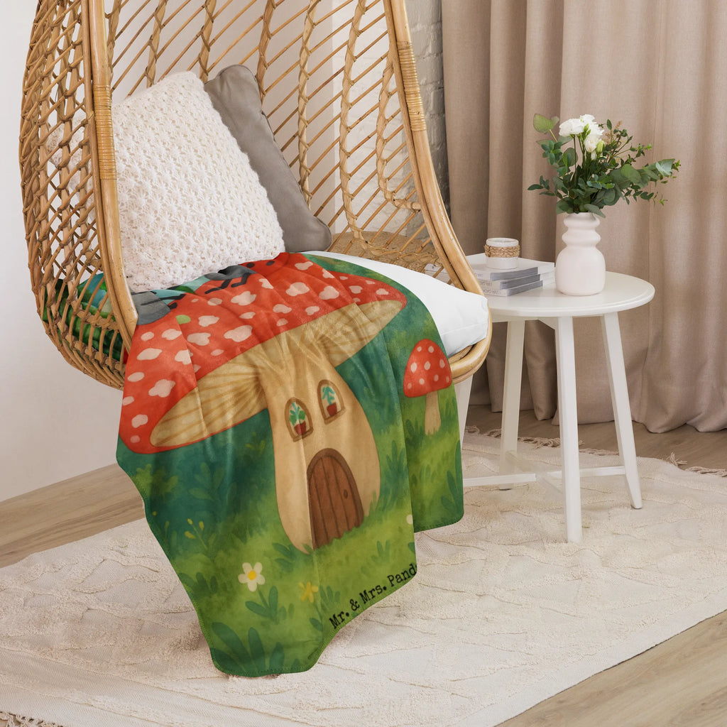 Sherpa cuddly blanket ladybug toadstool Design Tiermotive, Gute Laune, lustige Sprüche, Tiere, Marienkäfer, Wohnung, Fleigenpilzhaus, zuhause, Fliegenpilz, Haus
