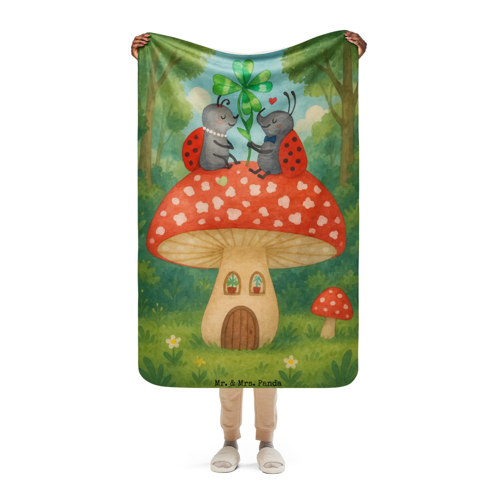 Sherpa cuddly blanket ladybug toadstool Design Tiermotive, Gute Laune, lustige Sprüche, Tiere, Marienkäfer, Wohnung, Fleigenpilzhaus, zuhause, Fliegenpilz, Haus