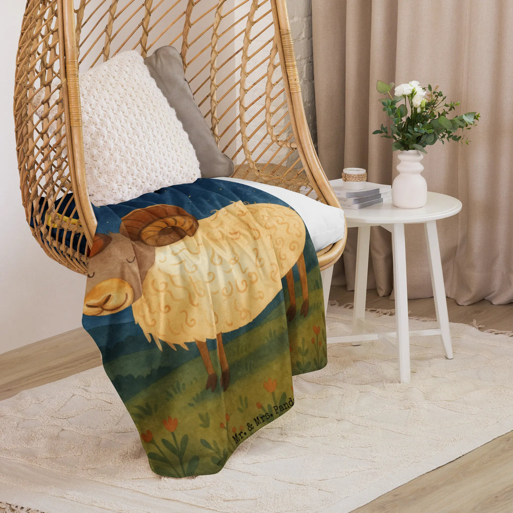 Sherpa Kuscheldecke Sternzeichen Widder Design Tierkreiszeichen, Sternzeichen, Horoskop, Astrologie, Aszendent, Geburtstag März, Geschenk März, Bock, Widder Sternzeichen, Geschenk April, Schafbock, Widder Geschenk, Geburtstag April