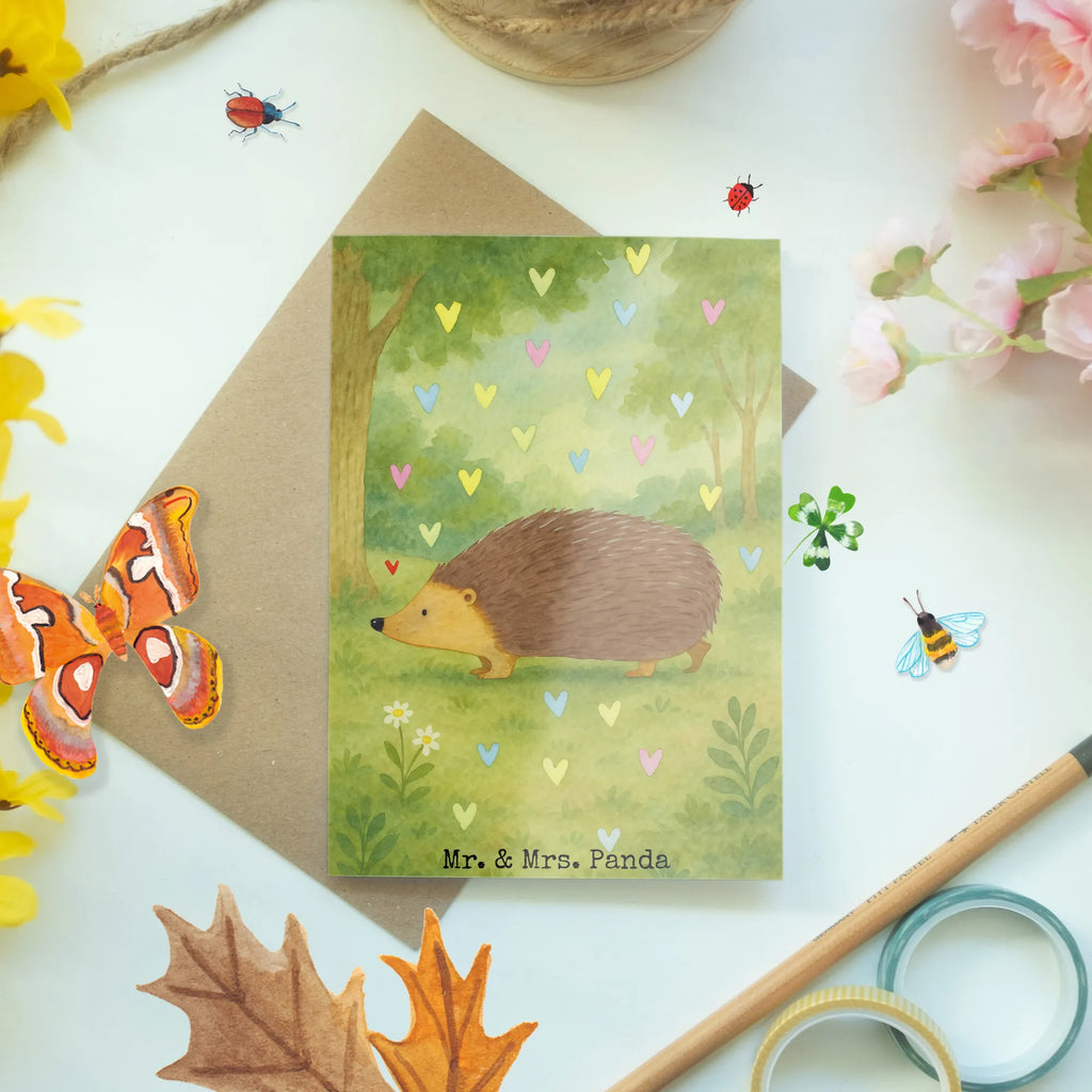 Greetings card Hedgehog hearts Design Grußkarte, Klappkarte, Einladungskarte, Glückwunschkarte, Hochzeitskarte, Geburtstagskarte, Karte, Ansichtskarten, Tiermotive, Gute Laune, lustige Sprüche, Tiere, Liebe, Herz, Herzen, Igel, Vertrauen, Kuss, Leben