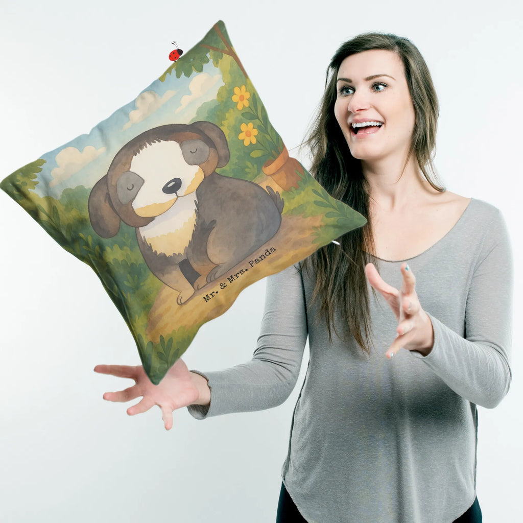 40x40 Kissen Hund Entspannen Design Couchkissen, Dekokissen, Sofakissen, sofakissen, Kissen 40x40, Kissenhülle 40x40, Kopfkissen 40x40, Zierkissen, Kissen 40x40 Waschbar, Kissenbezug 40x40, Sofakissen 40x40, Kissenbezüge, Dekokissen Sofa, Kopfkissen, Kissen, Dekokissen 40x40, Motivkissen, Kissenhülle, sitzkissen, Hund, Hundemotiv, Haustier, Hunderasse, Tierliebhaber, Hundebesitzer, Sprüche, Hundeliebe, Hundeglück, Liebe, schwarzer Hund