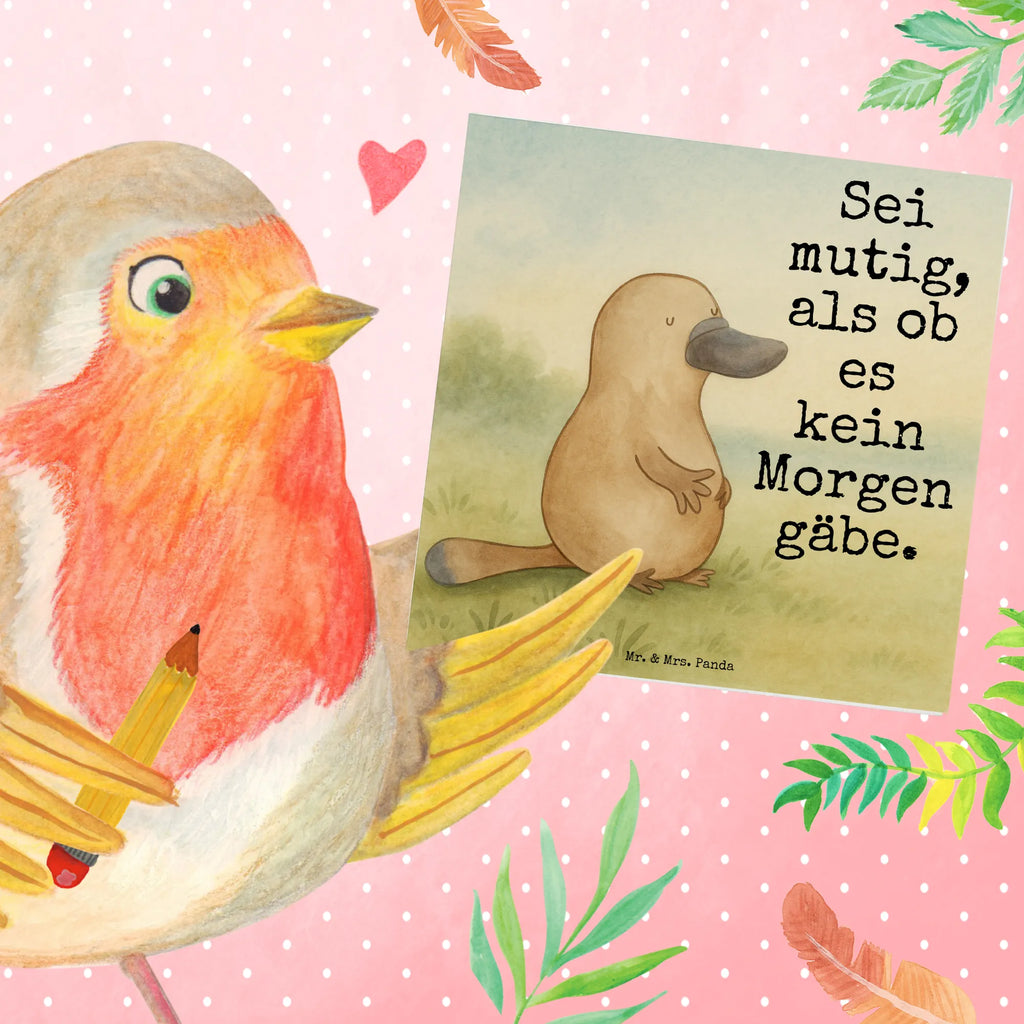 Deluxe Karte Schnabeltier Mut Design Karte, Grußkarte, Klappkarte, Einladungskarte, Glückwunschkarte, Hochzeitskarte, Geburtstagskarte, Hochwertige Grußkarte, Hochwertige Klappkarte, Meerestiere, Meer, Urlaub, Schnabeltier, Mut, mutig, Lebensweisheit, Schnabeltiere, Motivation, Training, Büro, Arbeit, Neuanfang, Neustart, Weltreise, Raodtrip