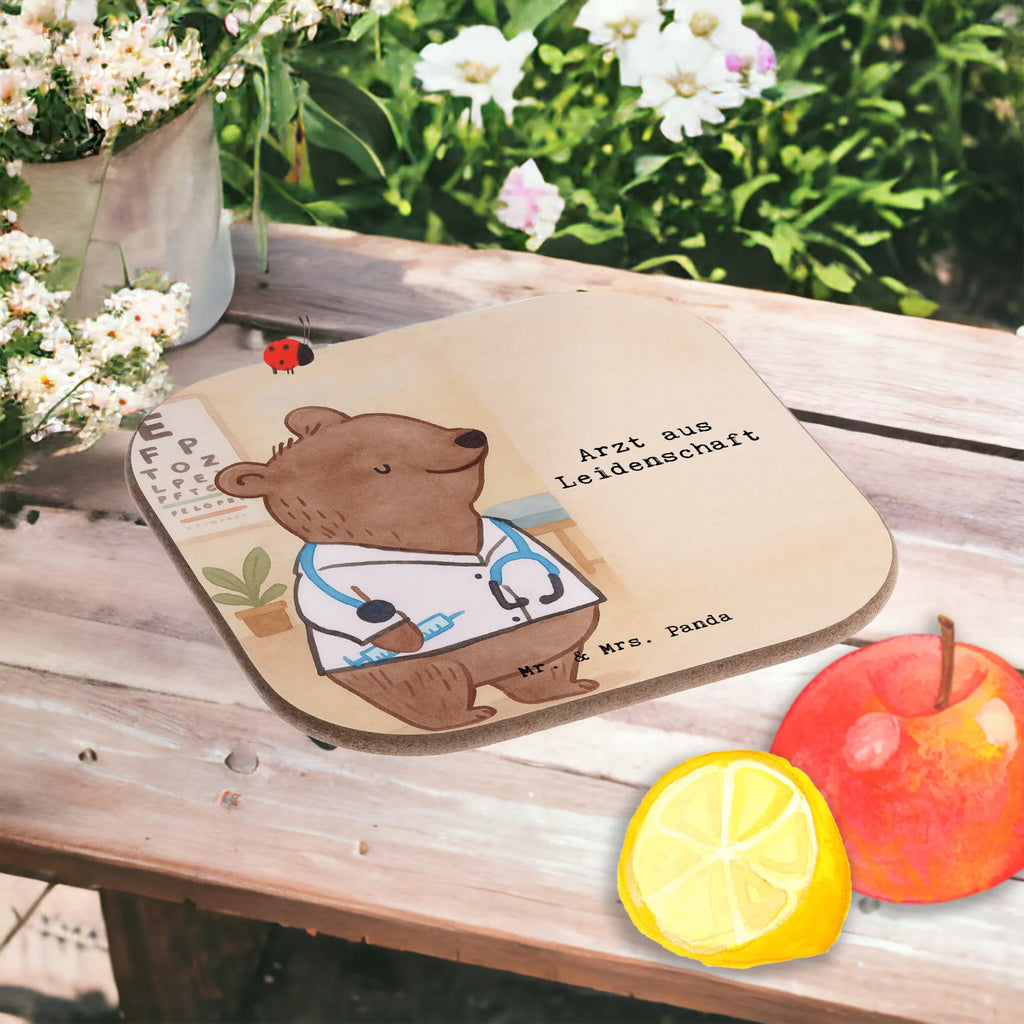 Podkładka Lekarz Pasja Design Bierdeckel, Getränkeuntersetzer, Untersetzer, Untersetzer Gläser, Untersetzer Holz, Korkuntersetzer, Untersetzer Design, Tassen Untersetzer, Untersetzer aus Holz, Glasuntersetzer, Holzuntersetzer, Untersetzer für Gläser, Beruf, Ausbildung, Jubiläum, Abschied, Rente, Kollege, Kollegin, Geschenk, Schenken, Arbeitskollege, Mitarbeiter, Firma, Danke, Dankeschön, Arztpraxis, Arzt, Doktor, Mediziner, Doktortitel, Hausarzt, Medizinstudium