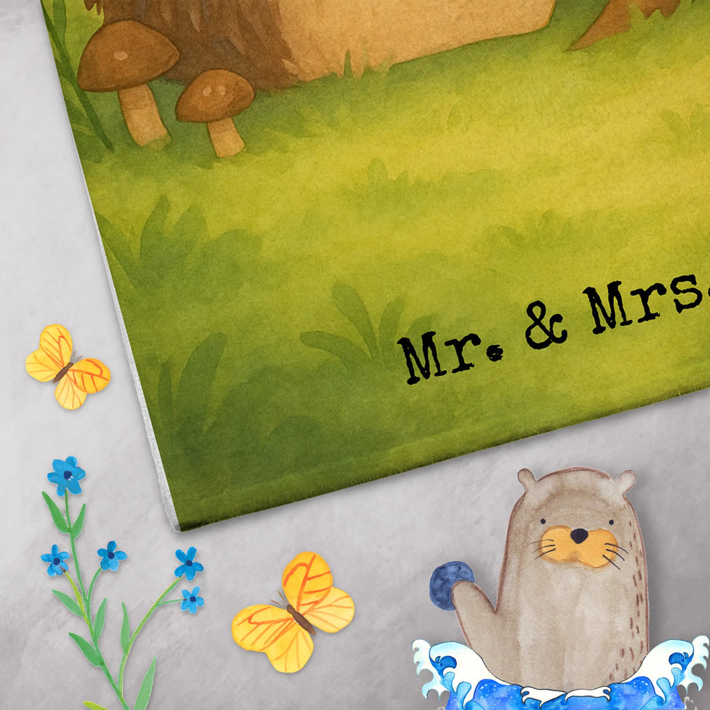 Spersonalizowany ręcznik dla gości jeż Ozdoba z piór Design Gästehandtuch Modern Mit Namen, Gästehandtuch Mit Bordüre Und Wunschtext, Gästehandtuch Grau Mit Wunschtext, Gästehandtuch Nachhaltig Personalisiert, Gästehandtuch Bad Mit Wunschtext, Gästehandtuch Waschbar Mit Name, Handtuch Gästezimmer Mit Namen, Gästehandtuch Bunt Personalisiert, Gästehandtuch Baumwolle Mit Namen, Gäste-Tuch Mit Wunschtext, Gästehandtuch Klassisch Mit Wunschtext, Gästehandtuch Bio Baumwolle Mit Text, Gästehandtuch Badezimmer Personalisiert, Gästehandtuch Hochwertig Personalisiert, Kleines Handtuch Personalisiert, Gästehandtuch Weich Mit Namen, Gästehandtuch Beige Mit Gravur, Gästehandtuch Set Personalisiert, Gästehandtuch Saugfähig Mit Wunschtext, Handtuch Klein Mit Namen, Gästehandtuch Ökologisch Mit Namen, Gästehandtuch Strapazierfähig Mit Text, Handtuch Für Gäste Mit Name, Gästehandtuch Mit Namen, Handtuch Für Toilette Personalisiert, Gästehandtuch Mit Muster Und Name, Gästehandtuch Weiß Mit Namen, Gästehandtuch Schwarz Mit Namen, Gästehandtuch 30x50 Mit Name, Personalisiertes Gästehandtuch, Gästehandtücher Mit Wunschtext, Gästehandtuch Schnell Trocknend Mit Wunschtext, Gästehandtuch Pflegeleicht Mit Gravur, Waschhandtuch Mit Wunschtext, Handtuch Gästeformat Mit Gravur, Gästehandtuch Für Hotels Mit Gravur, Handtuch Für Gäste-WC Mit Name, Waldtiere, Tiere, Lagerfeuer, Igel, Abenteuer, Camping, Indianer