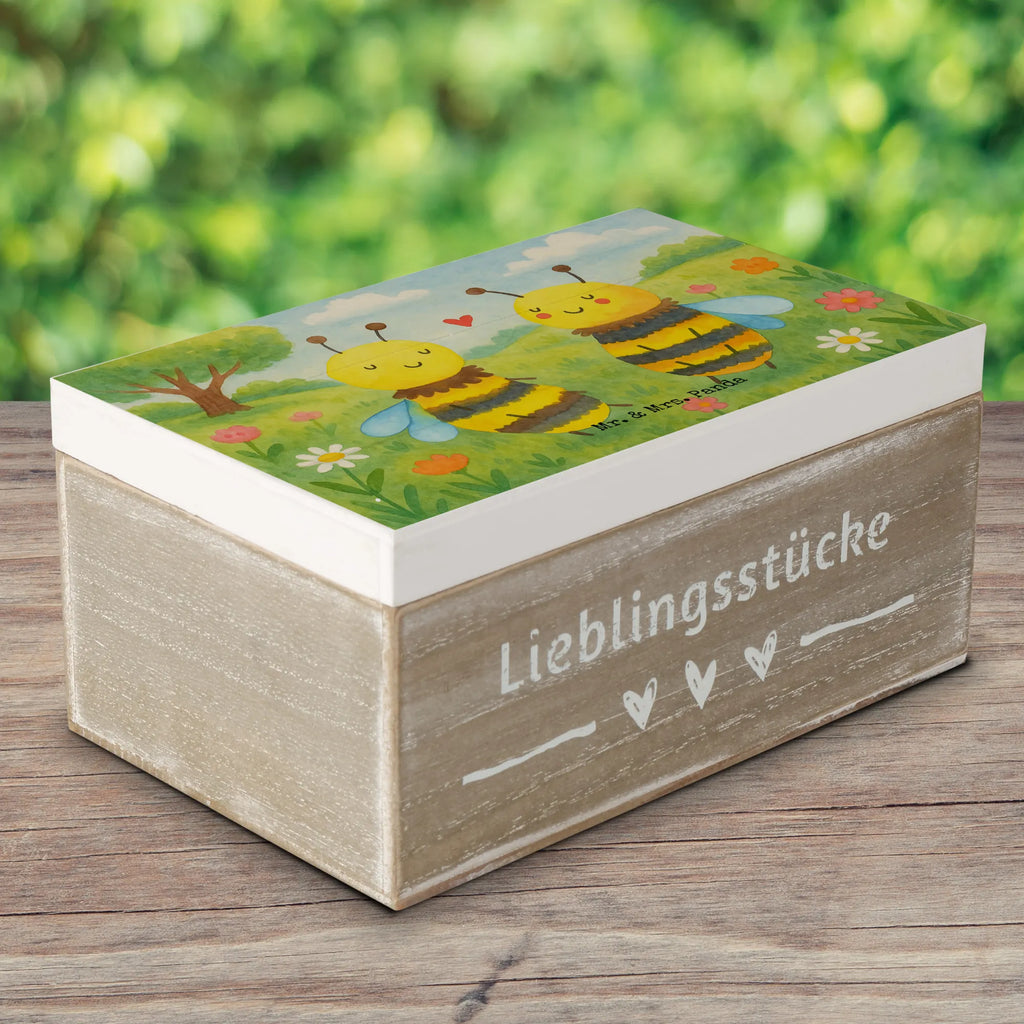 Holzkiste Biene Verliebt Design Holzkiste, Kiste, Schatzkiste, Truhe, Schatulle, XXL, Erinnerungsbox, Erinnerungskiste, Dekokiste, Aufbewahrungsbox, Geschenkbox, Geschenkdose, Biene, Wespe, Hummel