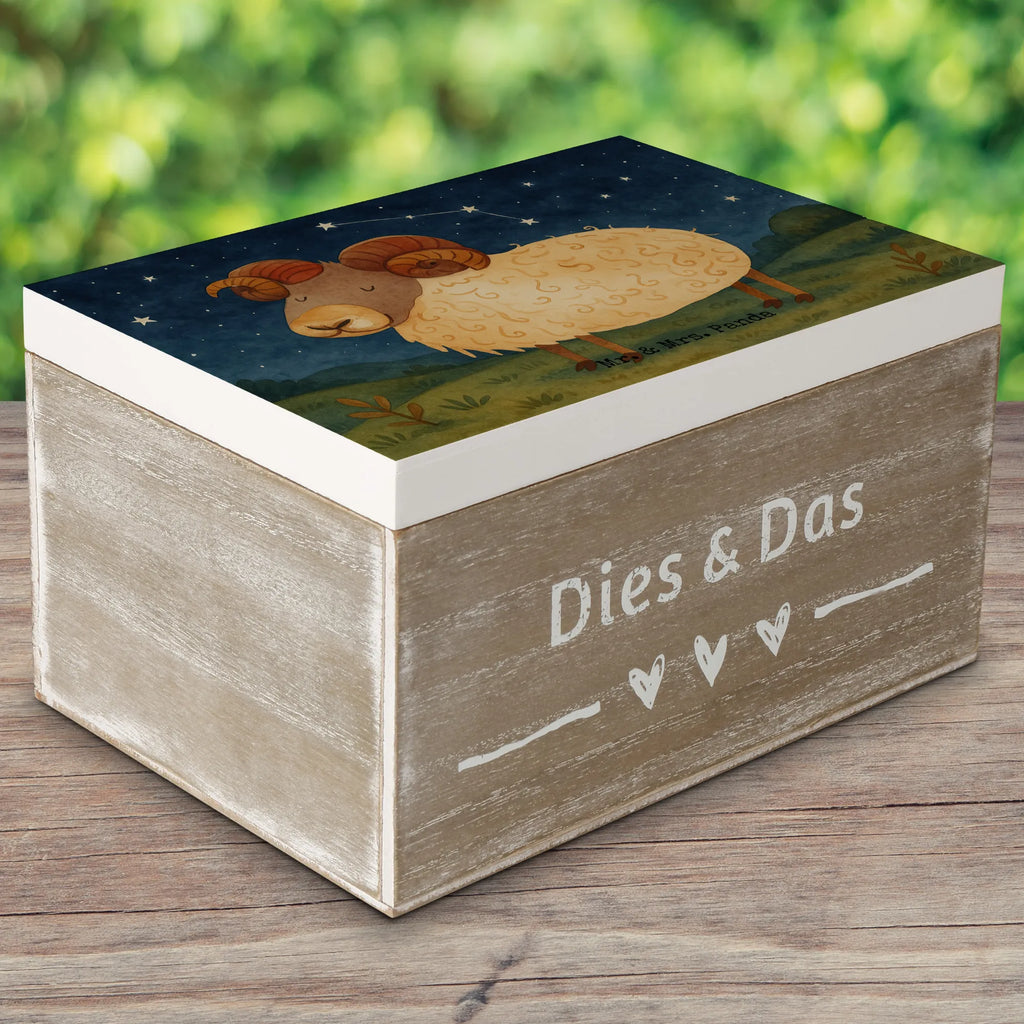 Holzkiste Sternzeichen Widder Design Holzkiste, Kiste, Schatzkiste, Truhe, Schatulle, XXL, Erinnerungsbox, Erinnerungskiste, Dekokiste, Aufbewahrungsbox, Geschenkbox, Geschenkdose, Tierkreiszeichen, Sternzeichen, Horoskop, Astrologie, Aszendent, Widder Geschenk, Widder Sternzeichen, Geschenk März, Geschenk April, Geburtstag März, Geburtstag April, Bock, Schafbock