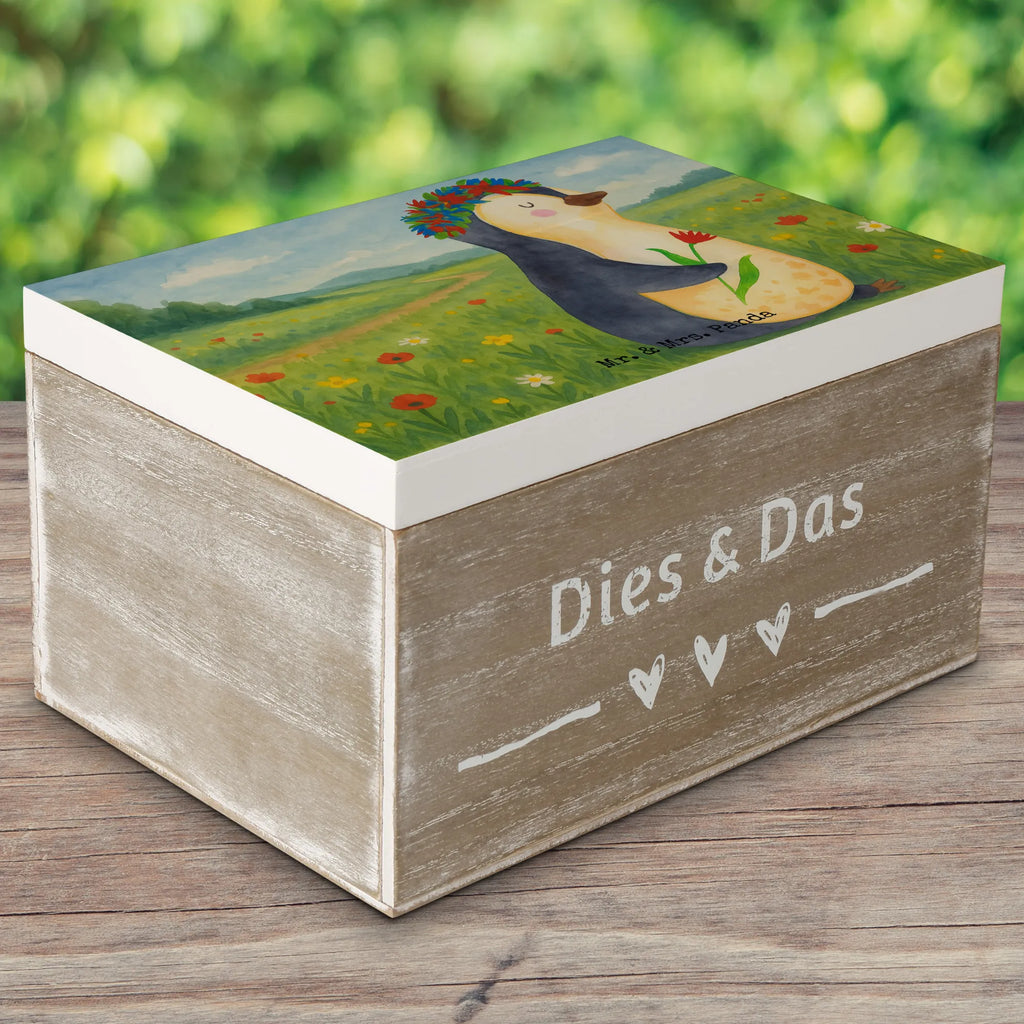 Holzkiste Pinguin Blumen Design Geschenkdose, Schatulle, Holzkiste, Dekokiste, Schatzkiste, Aufbewahrungsbox, XXL, Geschenkbox, Truhe, Kiste, Erinnerungsbox, Erinnerungskiste, Pinguin, Geschenkidee, Leben, Motivation, Blumenkranz, Lebenslust, Wünsche, Liebeskummer, Universum, Pinguine, Ziele, Lebensziele