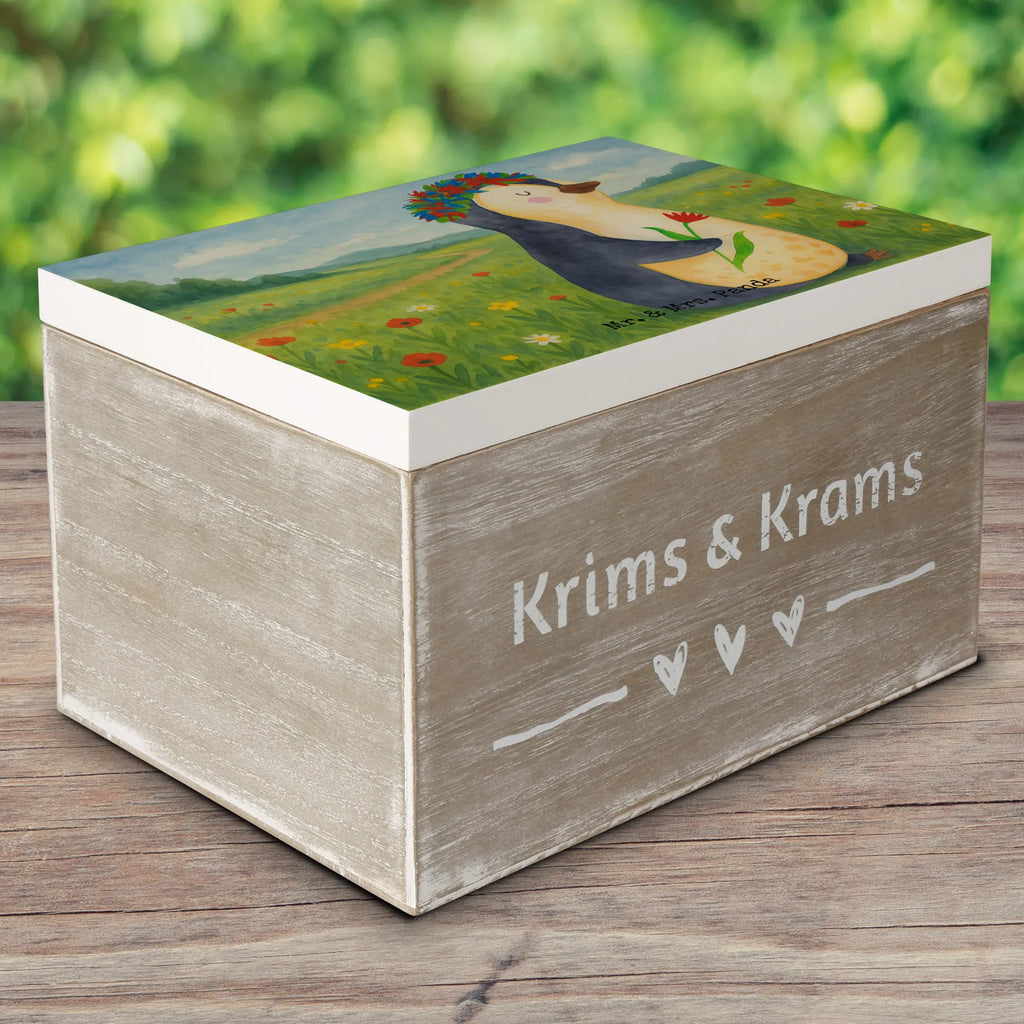 Holzkiste Pinguin Blumen Design Geschenkdose, Schatulle, Holzkiste, Dekokiste, Schatzkiste, Aufbewahrungsbox, XXL, Geschenkbox, Truhe, Kiste, Erinnerungsbox, Erinnerungskiste, Pinguin, Geschenkidee, Leben, Motivation, Blumenkranz, Lebenslust, Wünsche, Liebeskummer, Universum, Pinguine, Ziele, Lebensziele