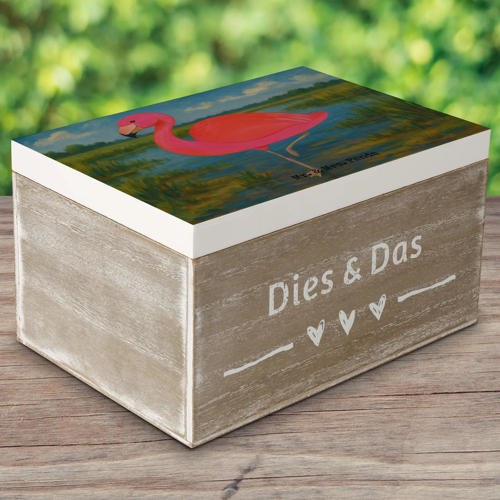 Wooden chest flamingo Classic Design Kiste, Dekokiste, Truhe, Holzkiste, XXL, Schatzkiste, Erinnerungsbox, Aufbewahrungsbox, Geschenkbox, Geschenkdose, Schatulle, Erinnerungskiste, Flamingo, Außenseiter, Spruch, ich, Einzigartig, Selbstliebe, Stolz, Freundin, Sohn, Tochter, Geschwister, für mich, Freundinnen