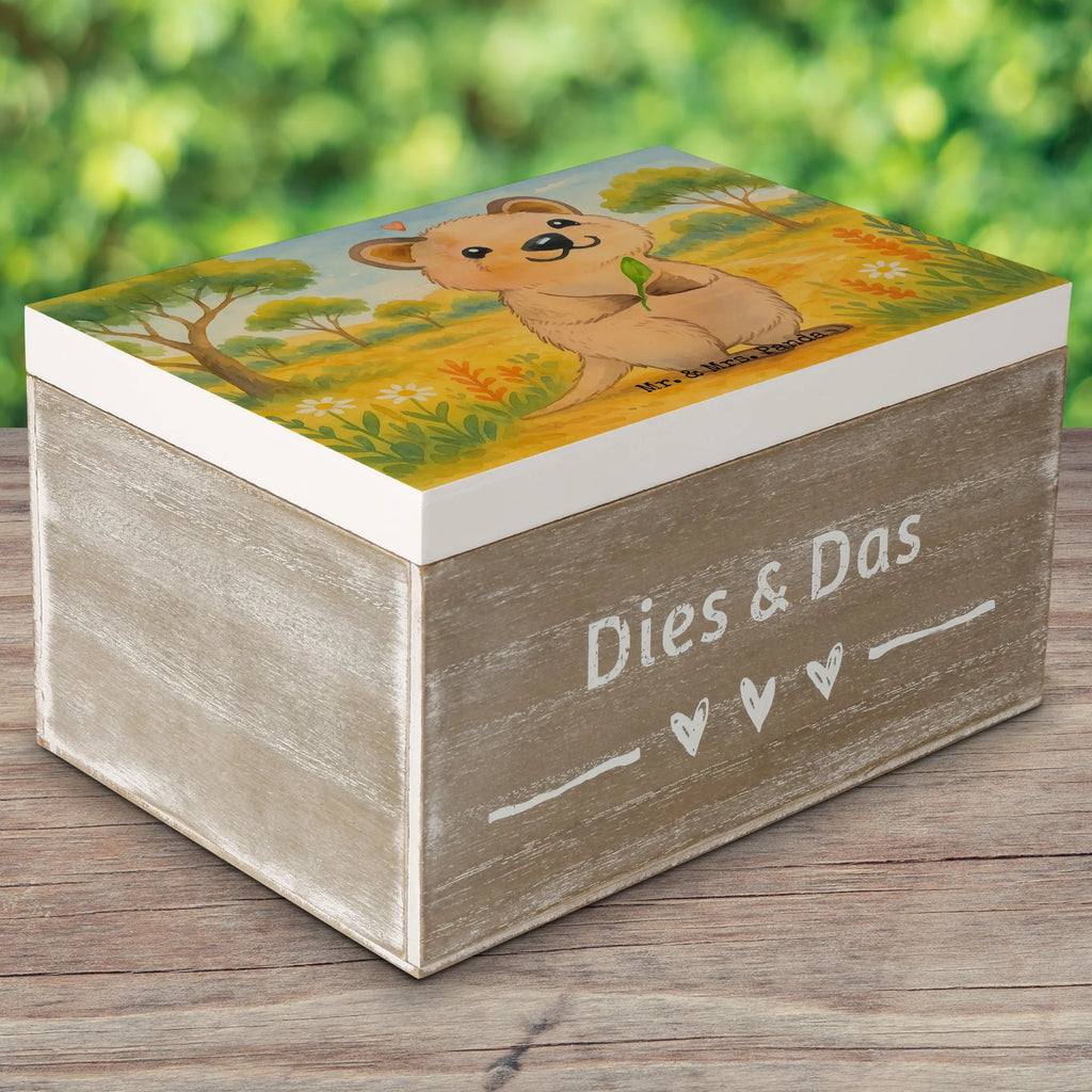 Wooden chest Quokka Happy Design XXL, Truhe, Kiste, Holzkiste, Erinnerungsbox, Dekokiste, Aufbewahrungsbox, Erinnerungskiste, Geschenkbox, Geschenkdose, Schatzkiste, Schatulle, Tiermotive, Gute Laune, lustige Sprüche, Tiere, Dinge erledigen, Lustiger Spruch, Quokka, Niedliches Tier, Verschieben, Aufschieberitis