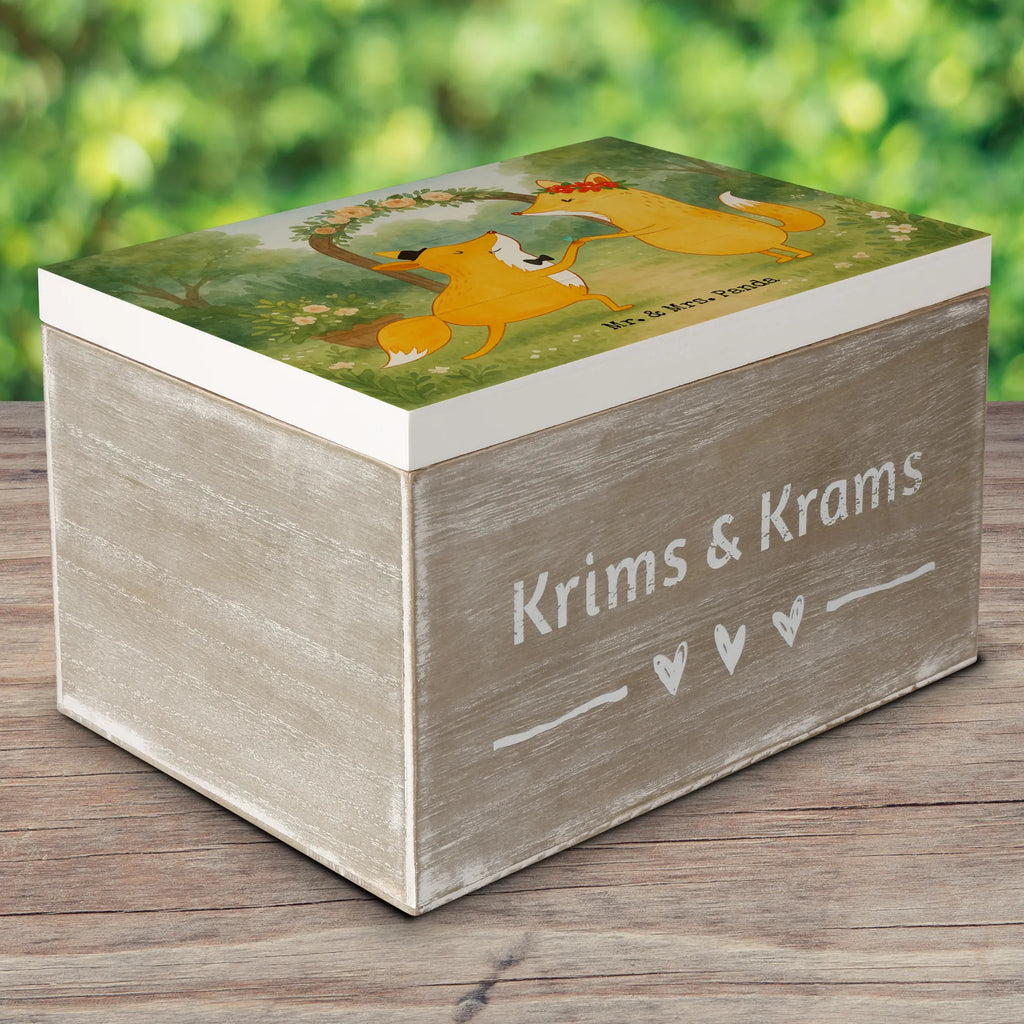 Holzkiste Füchse Hochzeit Design Schatzkiste, Erinnerungskiste, Truhe, XXL, Kiste, Erinnerungsbox, Geschenkbox, Aufbewahrungsbox, Geschenkdose, Holzkiste, Schatulle, Dekokiste, Hochzeit, Hochzeitsgeschenk, Ehe, Hochzeitsfeier, Trauung, Trauungsgeschenk, Hochzeitskarte, Verlobungsfeier, Verlobungsgeschenk, Hochzeitsgeschenkideen, Hochzeitsgeschenke für Brautpaar