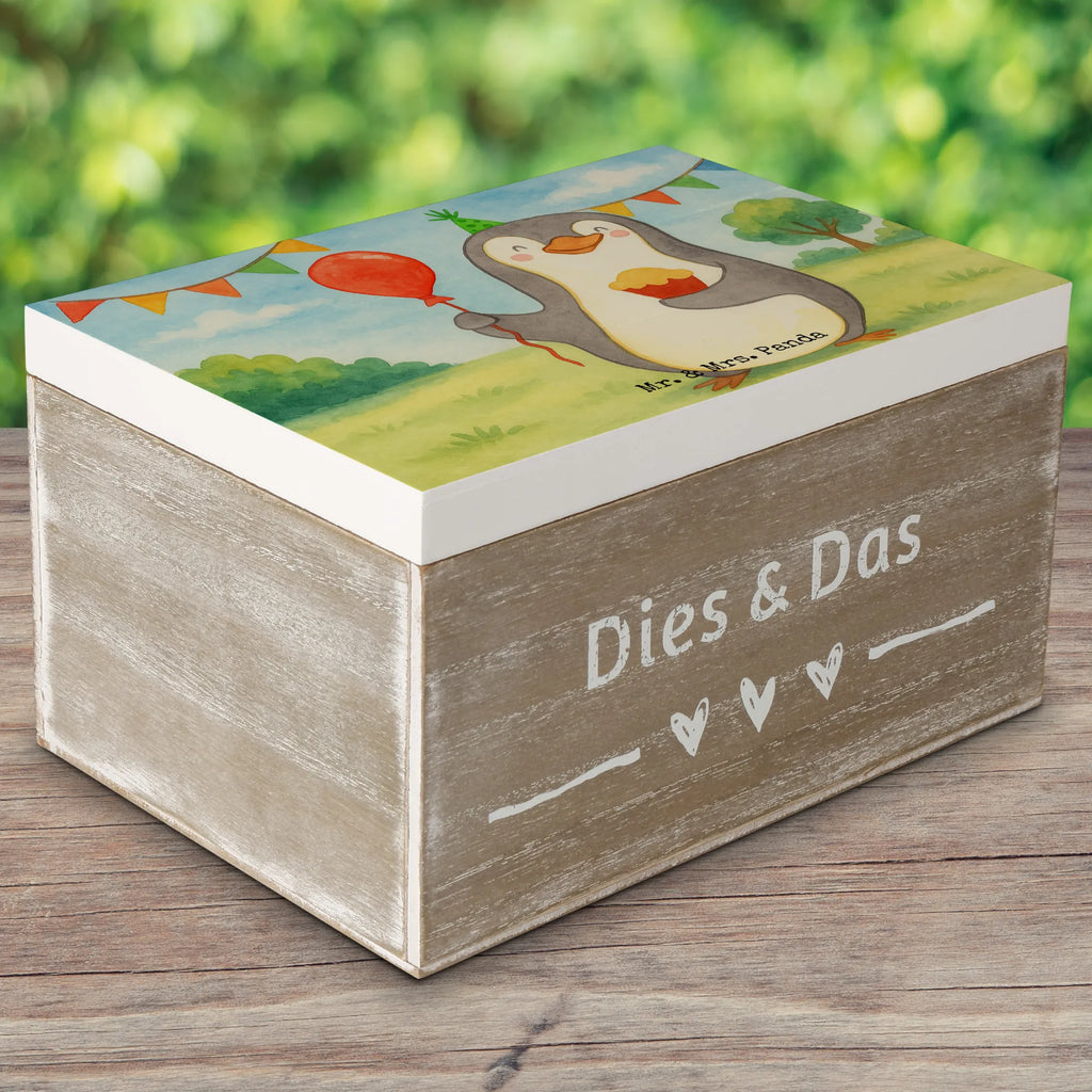 Holzkiste Pinguin Geburtstag Design Dekokiste, XXL, Schatulle, Aufbewahrungsbox, Geschenkdose, Kiste, Erinnerungsbox, Geschenkbox, Schatzkiste, Truhe, Holzkiste, Erinnerungskiste, Geburtstag, Geburtstagsgeschenk, Geschenk, Feiern, Kuchen, Torte, Party, Geschenke