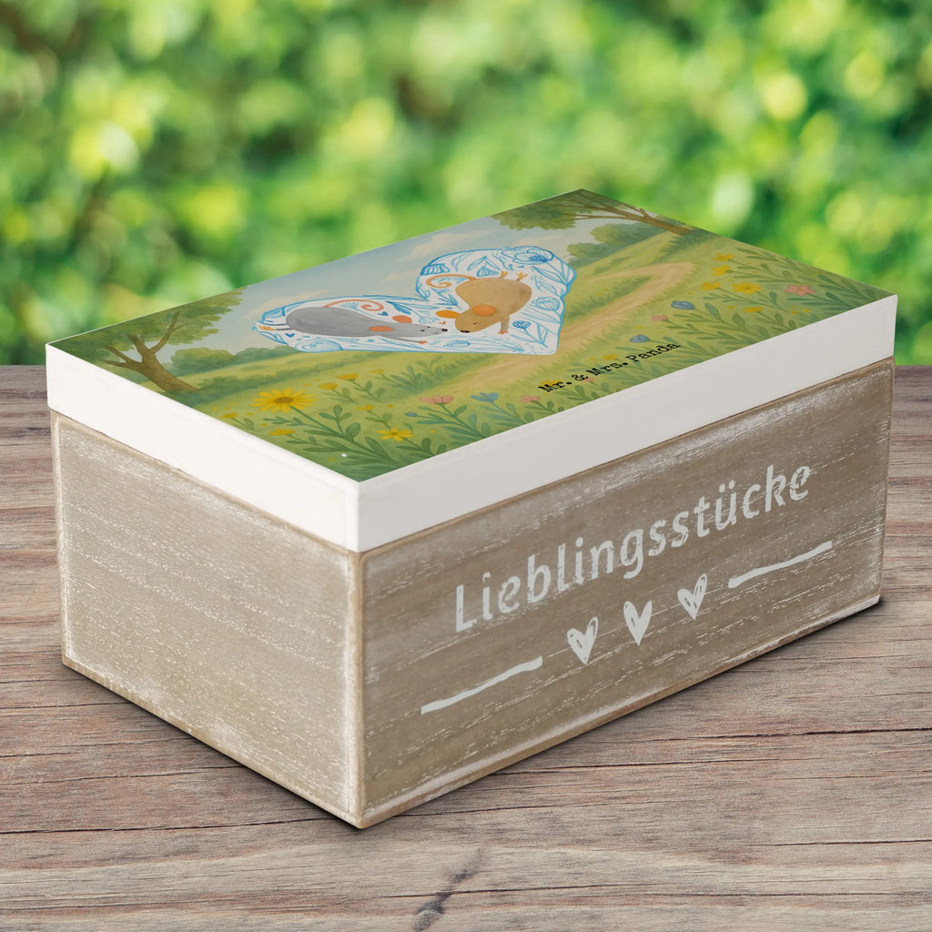 Wooden chest Mice heart Design Truhe, Geschenkbox, Schatzkiste, Erinnerungskiste, Schatulle, Aufbewahrungsbox, Holzkiste, XXL, Geschenkdose, Erinnerungsbox, Kiste, Dekokiste, Liebe, Partner, Freund, Freundin, Ehemann, Ehefrau, Heiraten, Verlobung, Heiratsantrag, Liebesgeschenk, Jahrestag, Hocheitstag, Liebesbeweis, Love, Geschenk für zwei, Liebesbotschaft, Maus, Lieblingsmensch, Hochzeit, Mäuse, Gemeinsamkeit