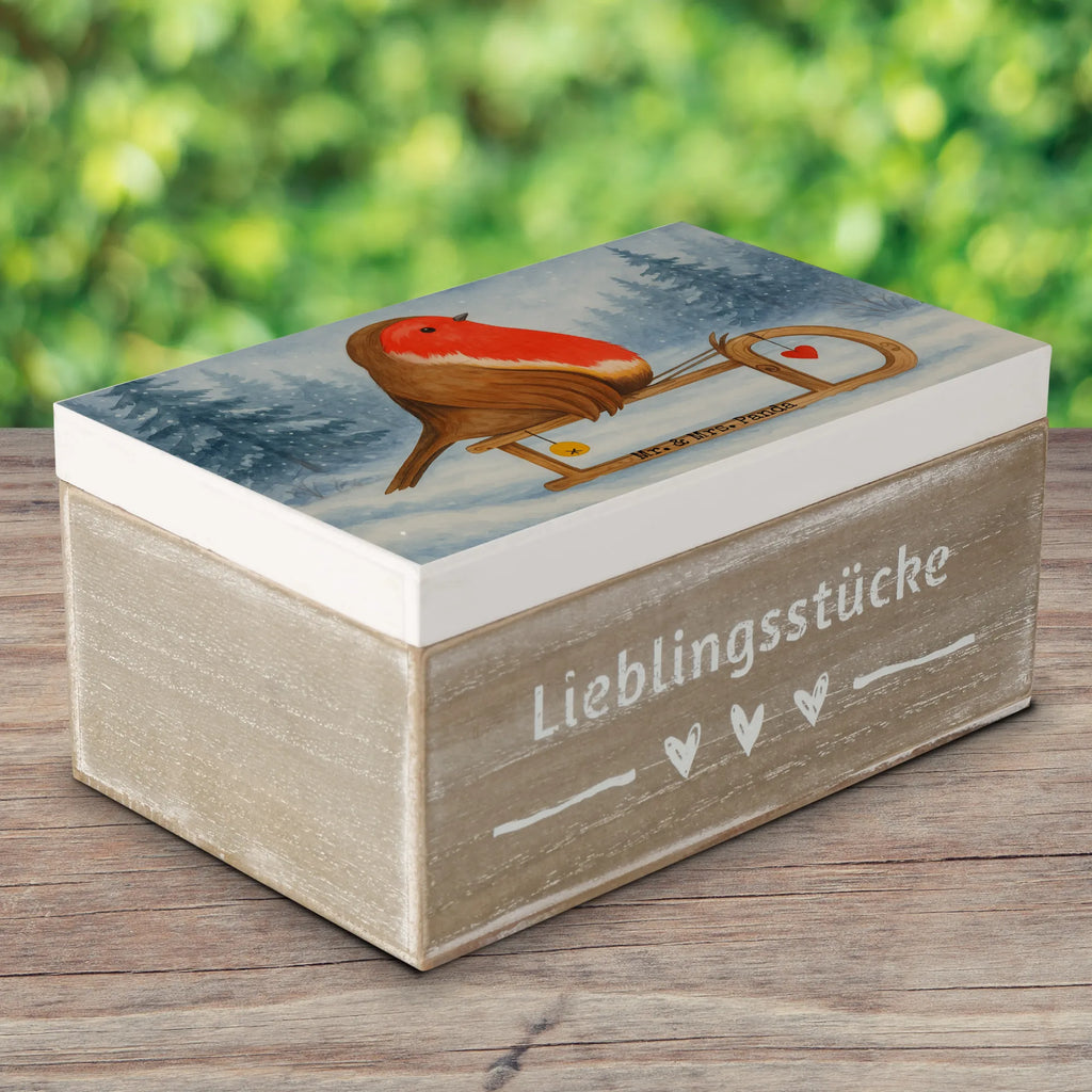 Holzkiste Rotkehlchen Schlitten Design Geschenkbox, Kiste, Dekokiste, Geschenkdose, Erinnerungsbox, Schatzkiste, XXL, Aufbewahrungsbox, Holzkiste, Erinnerungskiste, Truhe, Schatulle, Winter, Weihnachten, Weihnachtsdeko, Nikolaus, Advent, Heiligabend, Wintermotiv, Vogel, Schlitten