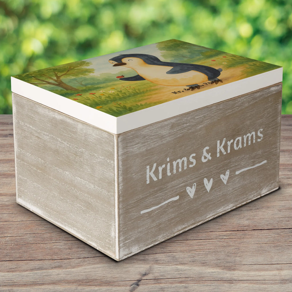 Wooden chest Penguin ladybug Design Geschenkbox, Geschenkdose, Erinnerungskiste, Schatulle, Aufbewahrungsbox, Erinnerungsbox, Truhe, Kiste, Schatzkiste, Dekokiste, Holzkiste, XXL, Pinguin, Lebensfreude, Marienkäfer, Wunder, Freude, Pinguine, Glück, Liebe
