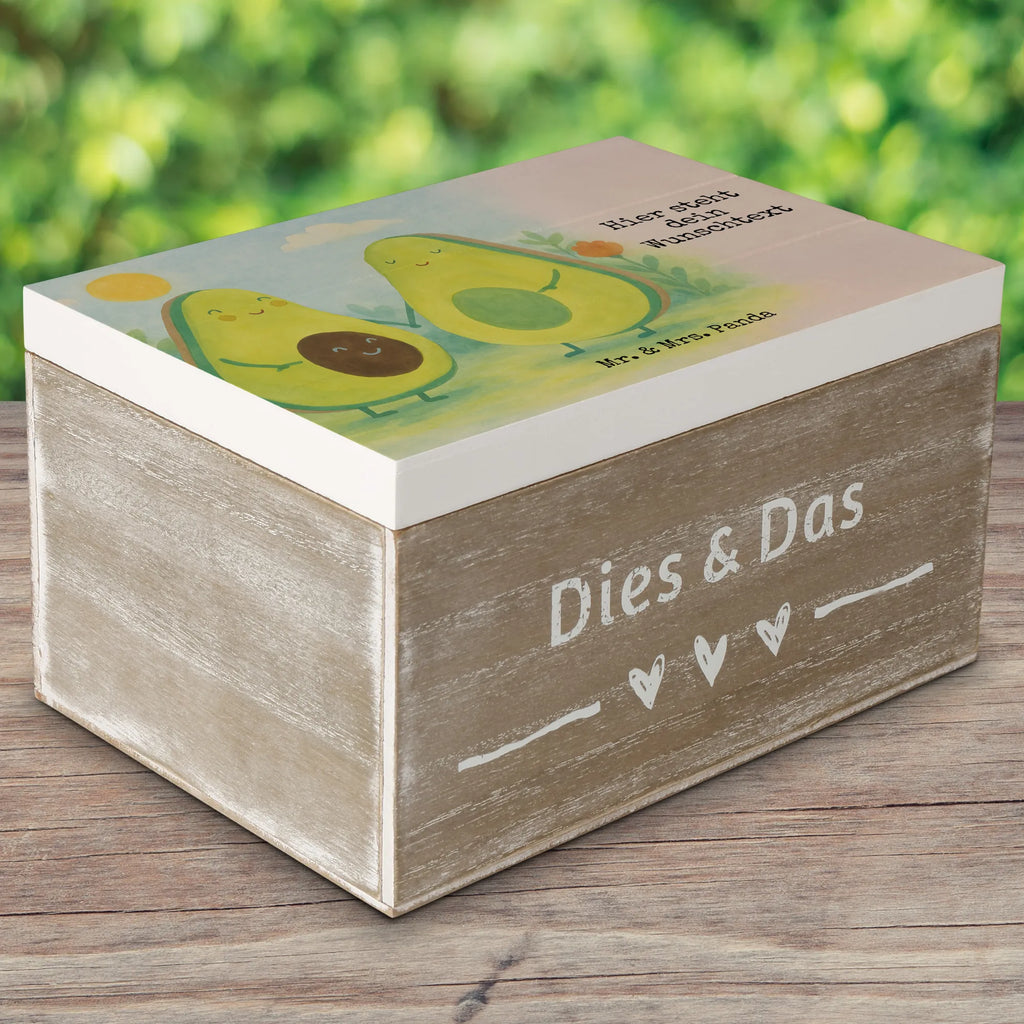 Personalised wooden chest avocado pair Design Schatulle Personalisiert, Kiste Personalisiert, Aufbewahrungsbox Personalisiert, Schatulle mit Namen, Erinnerungskiste, Truhe mit Namen, Erinnerungskiste Personalisiert, Dekokiste Personalisiert, Dekokiste mit Namen, Erinnerungsbox Personalisiert, Schatzkiste mit Namen, GEschenkdose personalisiert, Holzkiste Personalisiert, Schatzkiste Personalisiert, Aufbewahrungsbox mit Namen, mit Namen, Geschenkbox personalisiert, Truhe Personalisiert, Kiste mit Namen, Holzkiste mit Namen, Erinnerungsbox mit Namen, Avocado, Veggie, Vegan, Gesund, Avocuddle, Babyparty, Hochzeit, Familie, Schwangerschaft, Geburt, Kinder, Babyshower, Avocados, Liebe