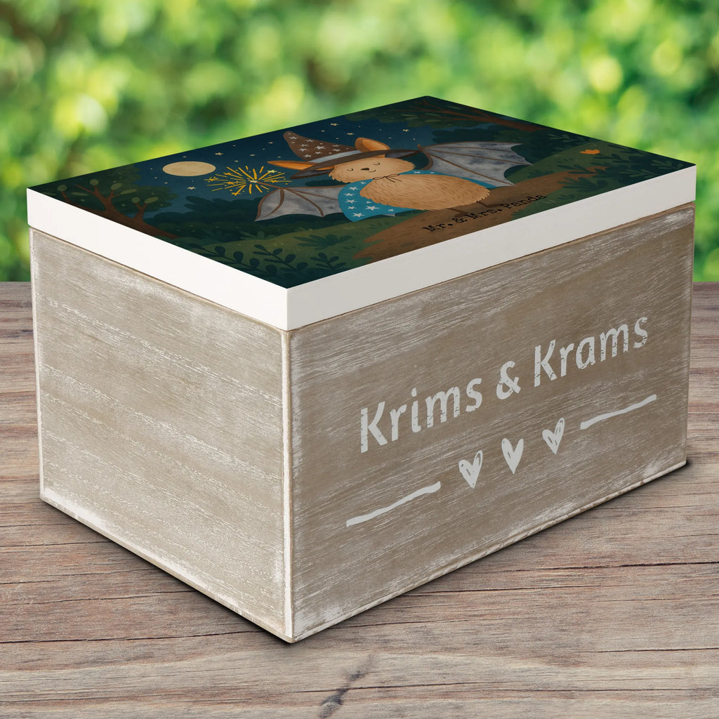Holzkiste Fledermaus Zauberer Design XXL, Schatzkiste, Kiste, Aufbewahrungsbox, Geschenkdose, Schatulle, Holzkiste, Truhe, Dekokiste, Erinnerungskiste, Geschenkbox, Erinnerungsbox, Tiermotive, Gute Laune, lustige Sprüche, Tiere, Zauberer, Fledermaus, Fledermäuse, Frauen, reinsteigern, Magier
