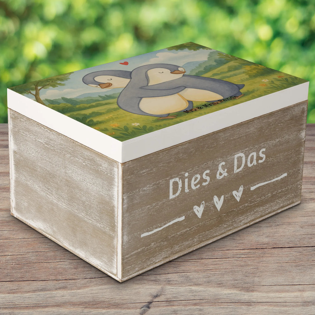 Skrzynia drewniana Pingwiny przytulanie Design Kiste, Schatulle, Erinnerungsbox, Schatzkiste, Geschenkdose, Geschenkbox, Truhe, Aufbewahrungsbox, Erinnerungskiste, XXL, Dekokiste, Holzkiste, Liebe, Partner, Freund, Freundin, Ehemann, Ehefrau, Heiraten, Verlobung, Heiratsantrag, Liebesgeschenk, Jahrestag, Hocheitstag, Geschenk für Frauen, Hochzeitstag, Geschenk für Freundin, für Ehemann, für Männer, Liebesbeweis, Geschenk für Partner, Mitbringsel, Valentinstag