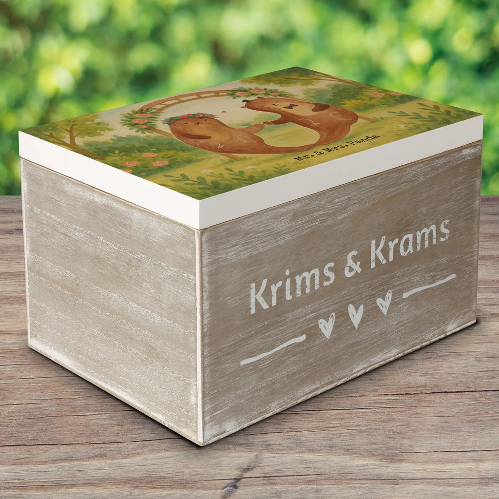 Holzkiste Hochzeit Otter Design Schatzkiste, Kiste, Dekokiste, Geschenkbox, Geschenkdose, Erinnerungsbox, XXL, Holzkiste, Erinnerungskiste, Truhe, Schatulle, Aufbewahrungsbox, Hochzeit, Hochzeitsgeschenk, Ehe, Hochzeitsfeier, Trauung, Trauungsgeschenk, Hochzeitskarte, Verlobungsfeier, Verlobungsgeschenk, Hochzeitsgeschenkideen, Hochzeitsgeschenke für Brautpaar, Geschenk zur Hochzeit, Hochzeitstag