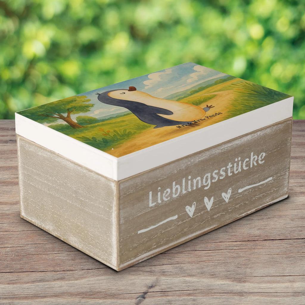 Holzkiste Pinguin marschieren Design Holzkiste, Erinnerungsbox, Erinnerungskiste, Kiste, Schatulle, Geschenkdose, Truhe, Geschenkbox, Schatzkiste, XXL, Dekokiste, Aufbewahrungsbox, Pinguin, Familie, Langschläfer, Pinguine, Frühaufsteher, Bruder, Schwester