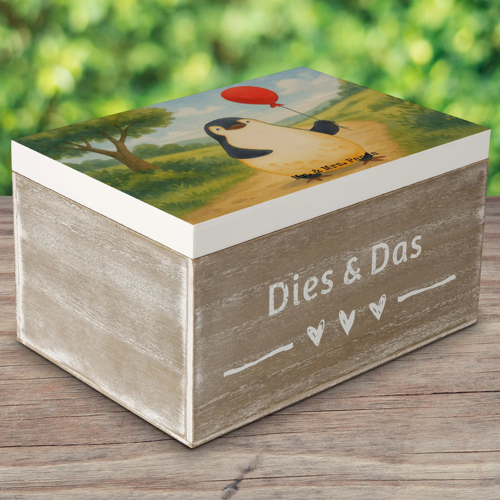 Skrzynia drewniana pingwin balon Design Truhe, Holzkiste, Aufbewahrungsbox, Kiste, Dekokiste, Erinnerungsbox, Geschenkbox, Schatzkiste, Erinnerungskiste, XXL, Geschenkdose, Schatulle, Pinguin, Geschenkidee, beste Freundin, Tagträume, Pinguine, Neustart, Lebenslust, neues Leben, Luftballon, Motivation, Liebe, Glück, Geschenk Freundin