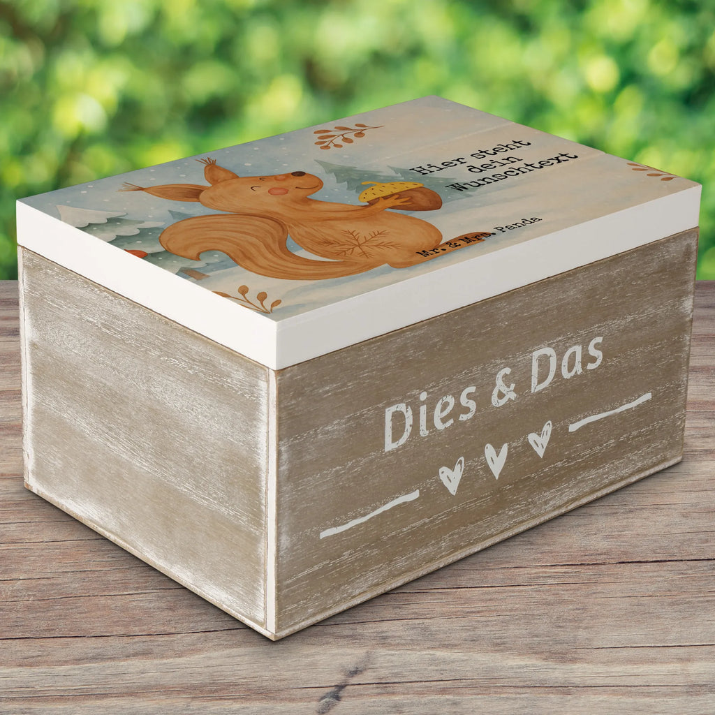 Personalised wooden chest Squirrel Christmas Design Erinnerungskiste, Truhe Personalisiert, mit Namen, Schatzkiste mit Namen, Schatulle Personalisiert, Kiste Personalisiert, Schatulle mit Namen, GEschenkdose personalisiert, Kiste mit Namen, Erinnerungsbox mit Namen, Aufbewahrungsbox Personalisiert, Aufbewahrungsbox mit Namen, Holzkiste mit Namen, Geschenkbox personalisiert, Erinnerungskiste Personalisiert, Schatzkiste Personalisiert, Dekokiste Personalisiert, Erinnerungsbox Personalisiert, Dekokiste mit Namen, Truhe mit Namen, Holzkiste Personalisiert, Winter, Weihnachten, Weihnachtsdeko, Nikolaus, Advent, Heiligabend, Wintermotiv, Frohe Weihnachten, Neujahr, Weihnachtsgruß, Vogel, Weihnachtsmotiv, Guten Rutsch, Frohes neues Jahr