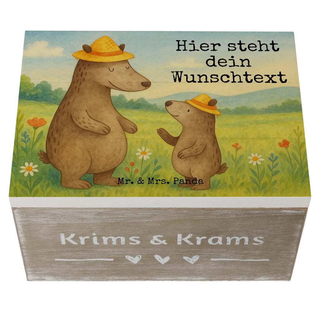Personalisierte Holzkiste Bären mit Hut Design Dekokiste Personalisiert, Erinnerungskiste, Kiste mit Namen, Truhe mit Namen, Aufbewahrungsbox mit Namen, Schatulle Personalisiert, Schatzkiste Personalisiert, GEschenkdose personalisiert, Truhe Personalisiert, Holzkiste mit Namen, Dekokiste mit Namen, Erinnerungsbox Personalisiert, mit Namen, Erinnerungskiste Personalisiert, Schatulle mit Namen, Aufbewahrungsbox Personalisiert, Kiste Personalisiert, Schatzkiste mit Namen, Erinnerungsbox mit Namen, Holzkiste Personalisiert, Geschenkbox personalisiert, Familie, Vatertag, Muttertag, Bruder, Schwester, Mama, Papa, Oma, Opa, Vater-Sohn, Dad, Vater, Kind, Sohn, Vorbild, Bär, Paps, Söhne, Papi, Kinder, Lieblingsmensch, Bären, Daddy, Family