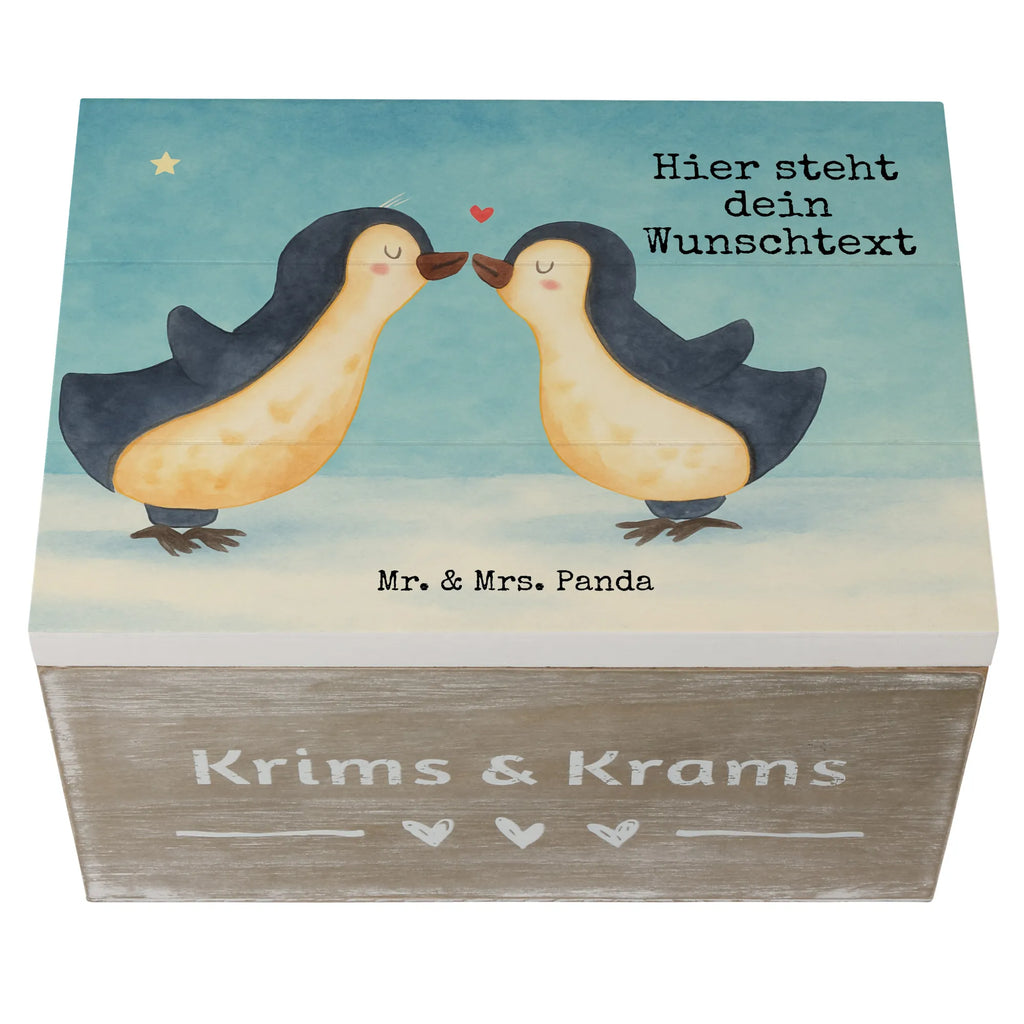 Personalisierte Holzkiste Pinguin Liebe Design Erinnerungskiste Personalisiert, Holzkiste Personalisiert, Aufbewahrungsbox Personalisiert, Schatzkiste Personalisiert, Truhe mit Namen, Dekokiste mit Namen, Erinnerungskiste, Dekokiste Personalisiert, Aufbewahrungsbox mit Namen, Schatzkiste mit Namen, Holzkiste mit Namen, Erinnerungsbox Personalisiert, Geschenkbox personalisiert, mit Namen, Schatulle Personalisiert, Kiste mit Namen, Kiste Personalisiert, Schatulle mit Namen, Erinnerungsbox mit Namen, Truhe Personalisiert, GEschenkdose personalisiert, Liebe, Partner, Freund, Freundin, Ehemann, Ehefrau, Heiraten, Verlobung, Heiratsantrag, Liebesgeschenk, Jahrestag, Hocheitstag, Geschenkidee, Love, Hochzeitstag, Paar, Gastgeschenk, Liebesspruch, Pinguin Paar, Geschenk Freund, Geschenk Hochzeitstag, Pinguinpaar, Pinguin, Verlobter, Pärchen. Liebespaar, Liebesbeweis, Verlobte, Pinguine, Pinguin Liebe, Geschenk Freundin, Hochzeit