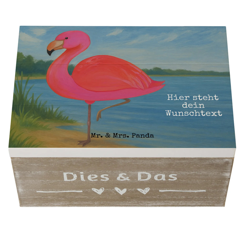 Personalised wooden chest flamingo Classic Design Aufbewahrungsbox Personalisiert, Erinnerungskiste, Schatulle mit Namen, Holzkiste Personalisiert, GEschenkdose personalisiert, Erinnerungsbox Personalisiert, Holzkiste mit Namen, Erinnerungskiste Personalisiert, Dekokiste Personalisiert, Geschenkbox personalisiert, Schatzkiste Personalisiert, Dekokiste mit Namen, Truhe Personalisiert, Erinnerungsbox mit Namen, Kiste mit Namen, Schatzkiste mit Namen, mit Namen, Aufbewahrungsbox mit Namen, Schatulle Personalisiert, Truhe mit Namen, Kiste Personalisiert, Flamingo, Sohn, Spruch, Geschwister, ich, Außenseiter, Tochter, Einzigartig, Stolz, für mich, Freundinnen, Selbstliebe, Freundin