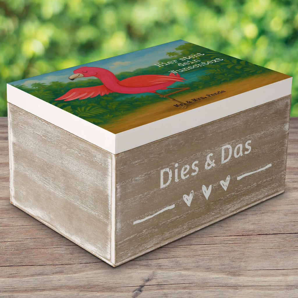 Personalizowane drewniane pudełko Flamingo joga Design Geschenkbox personalisiert, Erinnerungskiste Personalisiert, Schatzkiste Personalisiert, Erinnerungsbox mit Namen, Schatzkiste mit Namen, Erinnerungskiste, Schatulle mit Namen, Dekokiste Personalisiert, Kiste mit Namen, Aufbewahrungsbox Personalisiert, Aufbewahrungsbox mit Namen, Holzkiste Personalisiert, Erinnerungsbox Personalisiert, Schatulle Personalisiert, GEschenkdose personalisiert, Truhe mit Namen, Dekokiste mit Namen, Kiste Personalisiert, mit Namen, Holzkiste mit Namen, Truhe Personalisiert, Flamingo, Tiefenentspannung, Aufregen, Yoga-Übung, Ärger, Vogel, Yoga, Achtsamkeit, Namaste, Entspannung