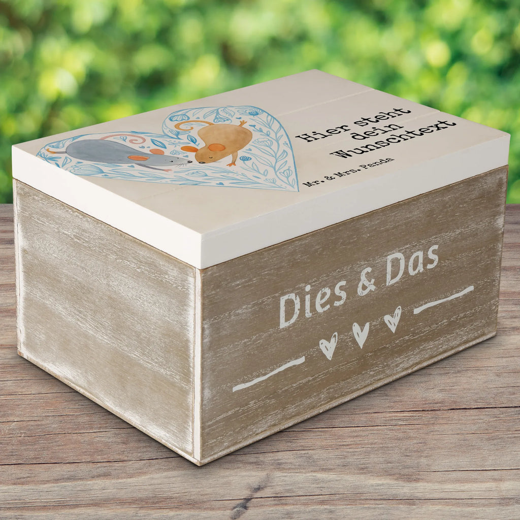 Personalizowane drewniane pudełko Ślub Myszy serce Design Holzkiste Personalisiert, Geschenkbox personalisiert, Dekokiste mit Namen, Kiste Personalisiert, Truhe mit Namen, Aufbewahrungsbox mit Namen, Schatulle mit Namen, Kiste mit Namen, Truhe Personalisiert, Dekokiste Personalisiert, Schatzkiste mit Namen, Schatzkiste Personalisiert, Erinnerungskiste, Erinnerungskiste Personalisiert, Erinnerungsbox mit Namen, Erinnerungsbox Personalisiert, Holzkiste mit Namen, Schatulle Personalisiert, mit Namen, GEschenkdose personalisiert, Aufbewahrungsbox Personalisiert, Hochzeit, Hochzeitsgeschenk, Ehe, Hochzeitsfeier, Trauung, Trauungsgeschenk, Hochzeitskarte, Verlobungsfeier, Verlobungsgeschenk, Hochzeitsgeschenkideen, Hochzeitsgeschenke für Brautpaar, Mäuse, Freund, Maus, Liebe, Paar, Paargeschenk, Freundin