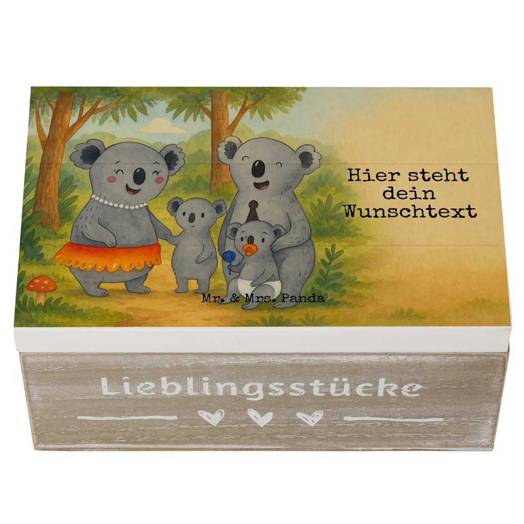 Personalised wooden chest Koala Family Design Erinnerungskiste Personalisiert, Geschenkbox personalisiert, Dekokiste Personalisiert, Truhe mit Namen, Holzkiste mit Namen, Kiste mit Namen, Aufbewahrungsbox mit Namen, Schatzkiste Personalisiert, Schatulle mit Namen, mit Namen, Erinnerungskiste, Aufbewahrungsbox Personalisiert, GEschenkdose personalisiert, Holzkiste Personalisiert, Kiste Personalisiert, Truhe Personalisiert, Erinnerungsbox Personalisiert, Dekokiste mit Namen, Schatzkiste mit Namen, Erinnerungsbox mit Namen, Schatulle Personalisiert, Familie, Vatertag, Muttertag, Bruder, Schwester, Mama, Papa, Oma, Opa, Familienleben, Koalas, Family, Geschwister, Koala, Kinder