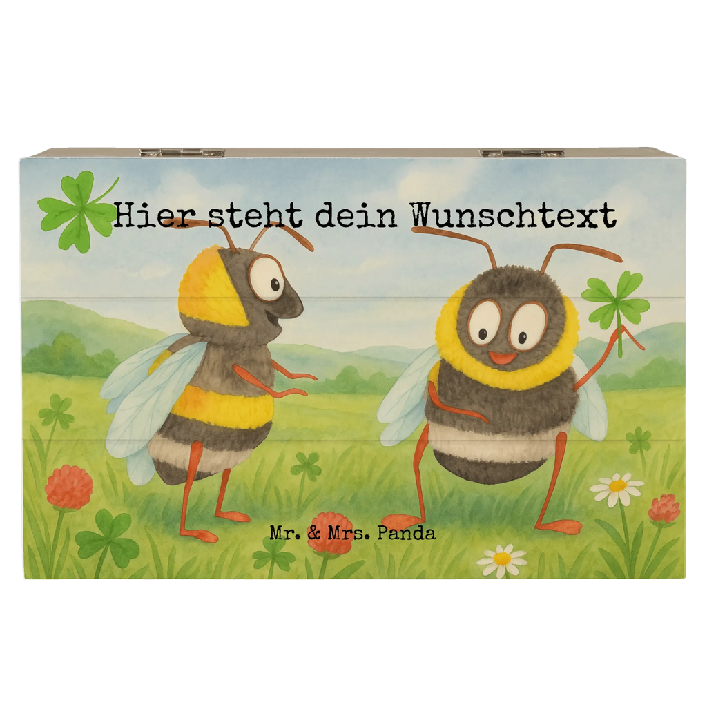 Personalisierte Holzkiste Hummeln Kleeblatt Design Schatzkiste Personalisiert, Schatulle Personalisiert, Dekokiste Personalisiert, Aufbewahrungsbox Personalisiert, Holzkiste mit Namen, Erinnerungsbox Personalisiert, mit Namen, Erinnerungsbox mit Namen, Erinnerungskiste Personalisiert, Holzkiste Personalisiert, Dekokiste mit Namen, Geschenkbox personalisiert, Erinnerungskiste, GEschenkdose personalisiert, Truhe Personalisiert, Schatzkiste mit Namen, Truhe mit Namen, Kiste mit Namen, Kiste Personalisiert, Aufbewahrungsbox mit Namen, Schatulle mit Namen, Tiermotive, Gute Laune, lustige Sprüche, Tiere, Spruch positiv, Spruch fröhlich, glücklich sein, Spruch schön, Hummel, glücklich werden, Biene Deko, Biene