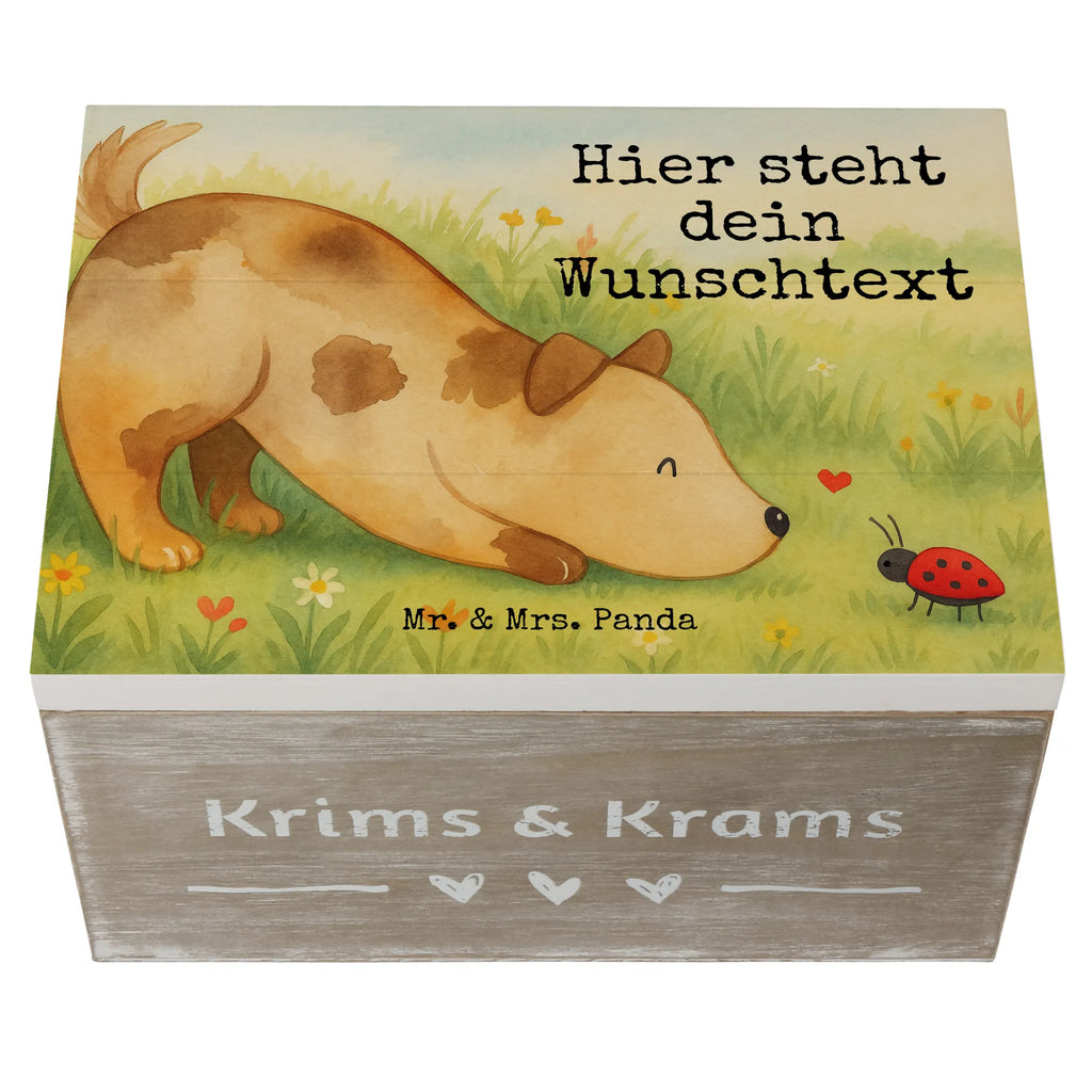 Personalisierte Holzkiste Hund Marienkäfer Design Schatzkiste mit Namen, Truhe mit Namen, Schatulle Personalisiert, Truhe Personalisiert, mit Namen, Kiste mit Namen, Schatulle mit Namen, Erinnerungsbox mit Namen, Aufbewahrungsbox Personalisiert, Kiste Personalisiert, Erinnerungskiste Personalisiert, Aufbewahrungsbox mit Namen, Holzkiste Personalisiert, Dekokiste Personalisiert, Holzkiste mit Namen, Schatzkiste Personalisiert, GEschenkdose personalisiert, Erinnerungsbox Personalisiert, Geschenkbox personalisiert, Dekokiste mit Namen, Erinnerungskiste, Hund, Hundemotiv, Haustier, Hunderasse, Tierliebhaber, Hundebesitzer, Sprüche, Marienkäfer, Hunde, Mischling, Mischlinghund, Hundespruch