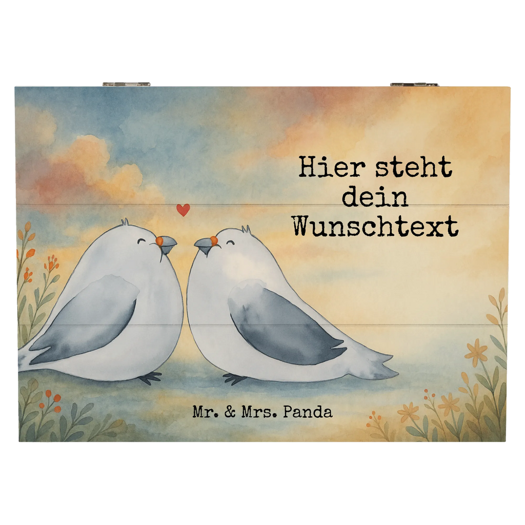 Personalisierte Holzkiste Turteltauben Liebe Design Aufbewahrungsbox Personalisiert, mit Namen, Schatulle Personalisiert, Schatzkiste Personalisiert, Dekokiste mit Namen, Holzkiste mit Namen, Dekokiste Personalisiert, Erinnerungsbox mit Namen, Truhe mit Namen, Aufbewahrungsbox mit Namen, Truhe Personalisiert, Erinnerungskiste Personalisiert, Holzkiste Personalisiert, Geschenkbox Personalisiert, Schatzkiste mit Namen, Erinnerungsbox Personalisiert, GEschenkdose Personalisiert, Kiste Personalisiert, Schatulle mit Namen, Kiste mit Namen, Freundin, Freund, Liebe, Liebesgeschenk, Jahrestag, Verlobung, Partner, Ehemann, Ehefrau, Heiraten, Heiratsantrag, Hocheitstag, Geschenk Freund, Geschenk Hochzeit, Tauben, Verliebt, Hochzeitstag, Verheiratet, Verlobt, Turteltäubchen, Turteltauben, Liebesbeweis, Geschenk Freundin