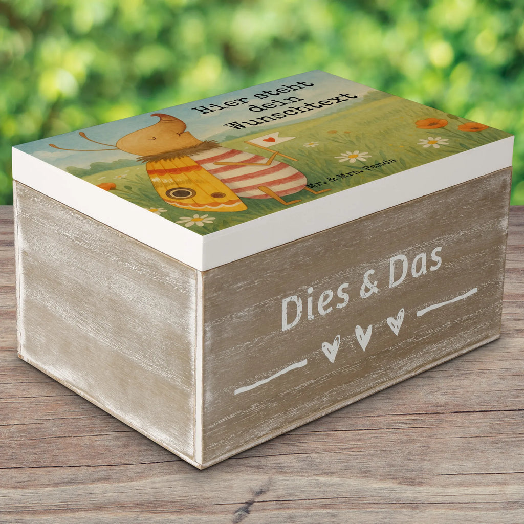 Personalised wooden chest Moth flag Design Holzkiste Personalisiert, mit Namen, Schatulle mit Namen, Truhe Personalisiert, Erinnerungsbox mit Namen, Aufbewahrungsbox mit Namen, Dekokiste Personalisiert, Kiste Personalisiert, Truhe mit Namen, Geschenkbox personalisiert, Schatzkiste mit Namen, Aufbewahrungsbox Personalisiert, Holzkiste mit Namen, Erinnerungskiste Personalisiert, Erinnerungskiste, Schatzkiste Personalisiert, GEschenkdose personalisiert, Schatulle Personalisiert, Dekokiste mit Namen, Kiste mit Namen, Erinnerungsbox Personalisiert, Tiermotive, Gute Laune, lustige Sprüche, Tiere, Käfer, Küche Deko, Was kostet die Welt, Spruch witzig, süß, Spruch lustig, Nachtfalter, niedlich