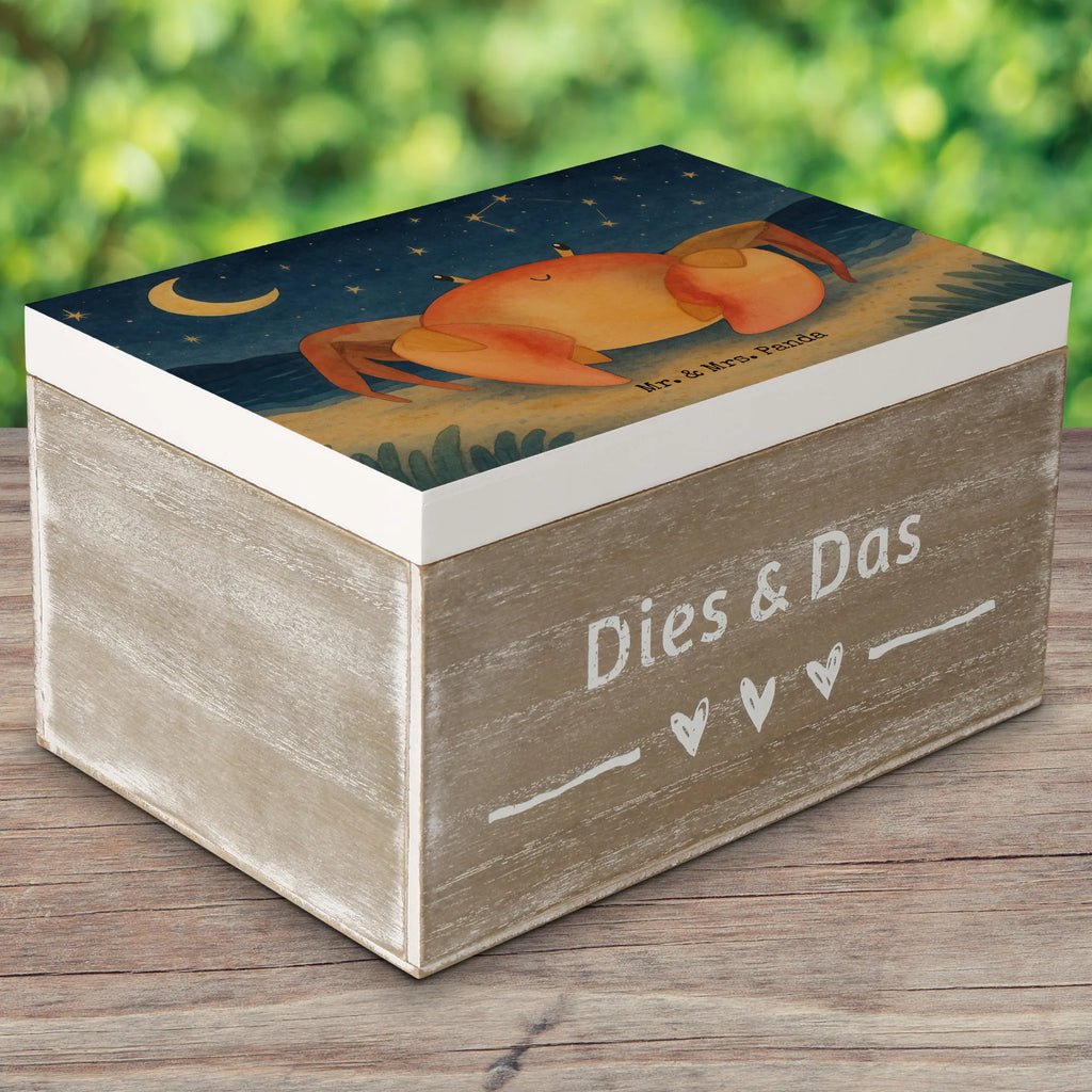 Holzkiste Sternzeichen Krebs Design Holzkiste, Aufbewahrungsbox, Erinnerungskiste, Truhe, XXL, Geschenkdose, Schatulle, Kiste, Dekokiste, Schatzkiste, Geschenkbox, Erinnerungsbox, Tierkreiszeichen, Sternzeichen, Horoskop, Astrologie, Aszendent, Geschenk Meer, Krebs Geschenk, Geschenk Juli, Krabbe, Geschenk Juni, Krebse, Geburtstag Juli, Krebs Sternzeichen, Meerestier, Geburtstag Juni