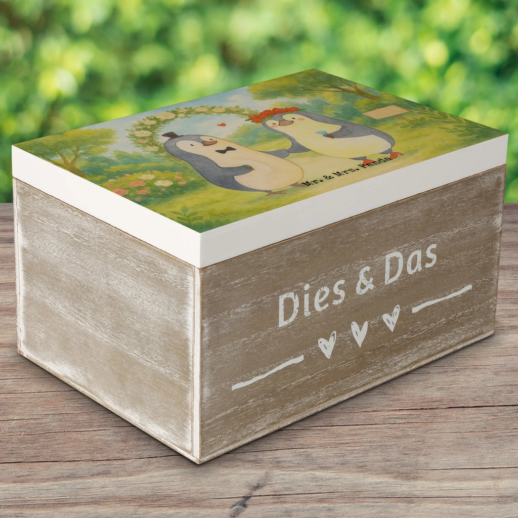 Holzkiste Hochzeit Pinguin Design Aufbewahrungsbox, Geschenkbox, Geschenkdose, Dekokiste, Holzkiste, Kiste, XXL, Schatzkiste, Erinnerungsbox, Schatulle, Truhe, Erinnerungskiste, Hochzeit, Hochzeitsgeschenk, Ehe, Hochzeitsfeier, Trauung, Trauungsgeschenk, Hochzeitskarte, Verlobungsfeier, Verlobungsgeschenk, Hochzeitsgeschenkideen, Hochzeitsgeschenke für Brautpaar, Pinguin, Hochzeitstag, geschenkidee Hochzeit, Gastgeschenk, Pinguine