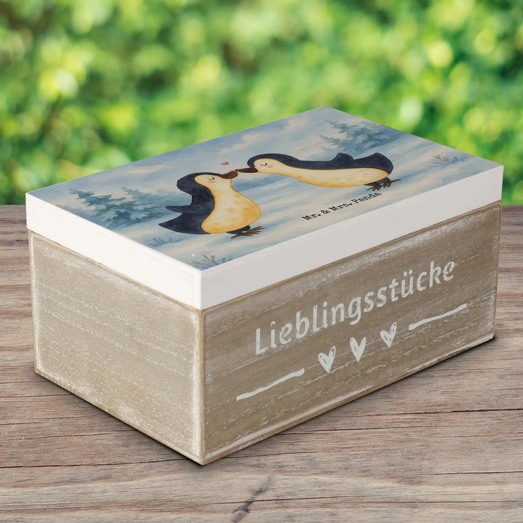 Holzkiste Pinguin Liebe Design XXL, Dekokiste, Geschenkbox, Holzkiste, Erinnerungsbox, Aufbewahrungsbox, Truhe, Schatzkiste, Schatulle, Kiste, Geschenkdose, Erinnerungskiste, Liebe, Partner, Freund, Freundin, Ehemann, Ehefrau, Heiraten, Verlobung, Heiratsantrag, Liebesgeschenk, Jahrestag, Hocheitstag, Verlobter, Pinguin, Liebesspruch, Hochzeit, Pärchen. Liebespaar, Hochzeitstag, Pinguine, Gastgeschenk, Pinguin Liebe, Love, Verlobte, Pinguin Paar, Geschenk Hochzeitstag, Geschenkidee, Liebesbeweis, Paar, Pinguinpaar, Geschenk Freundin, Geschenk Freund