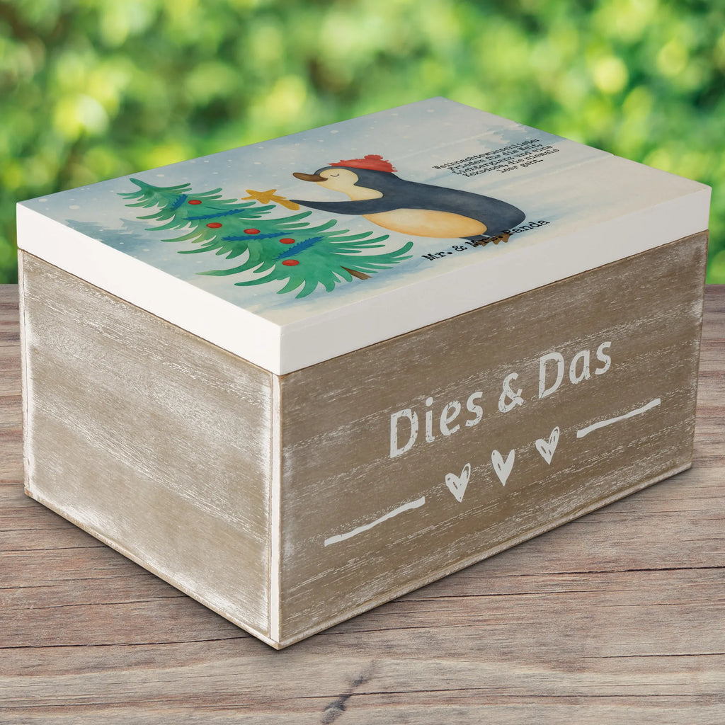 Holzkiste Pinguin Weihnachtsbaum Design Erinnerungskiste, Aufbewahrungsbox, Truhe, Geschenkdose, Dekokiste, Geschenkbox, Kiste, Schatzkiste, Schatulle, XXL, Holzkiste, Erinnerungsbox, Winter, Weihnachten, Weihnachtsdeko, Nikolaus, Advent, Heiligabend, Wintermotiv, Pinguin