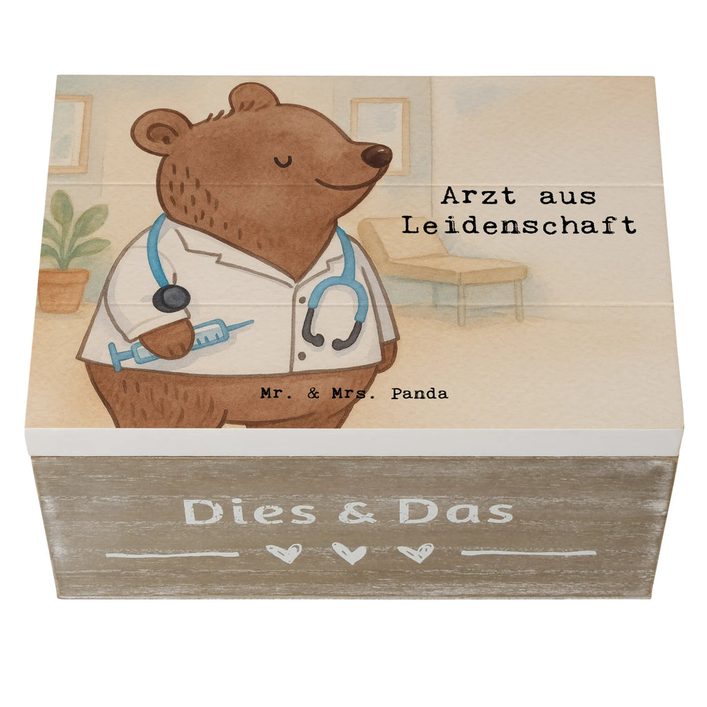 Holzkiste Arzt Leidenschaft Design Geschenkdose, Holzkiste, Truhe, XXL, Aufbewahrungsbox, Schatzkiste, Geschenkbox, Erinnerungsbox, Kiste, Schatulle, Erinnerungskiste, Dekokiste, Beruf, Ausbildung, Jubiläum, Abschied, Rente, Kollege, Kollegin, Geschenk, Schenken, Arbeitskollege, Mitarbeiter, Firma, Danke, Dankeschön, Hausarzt, Arztpraxis, Doktor, Arzt, Mediziner, Medizinstudium, Doktortitel