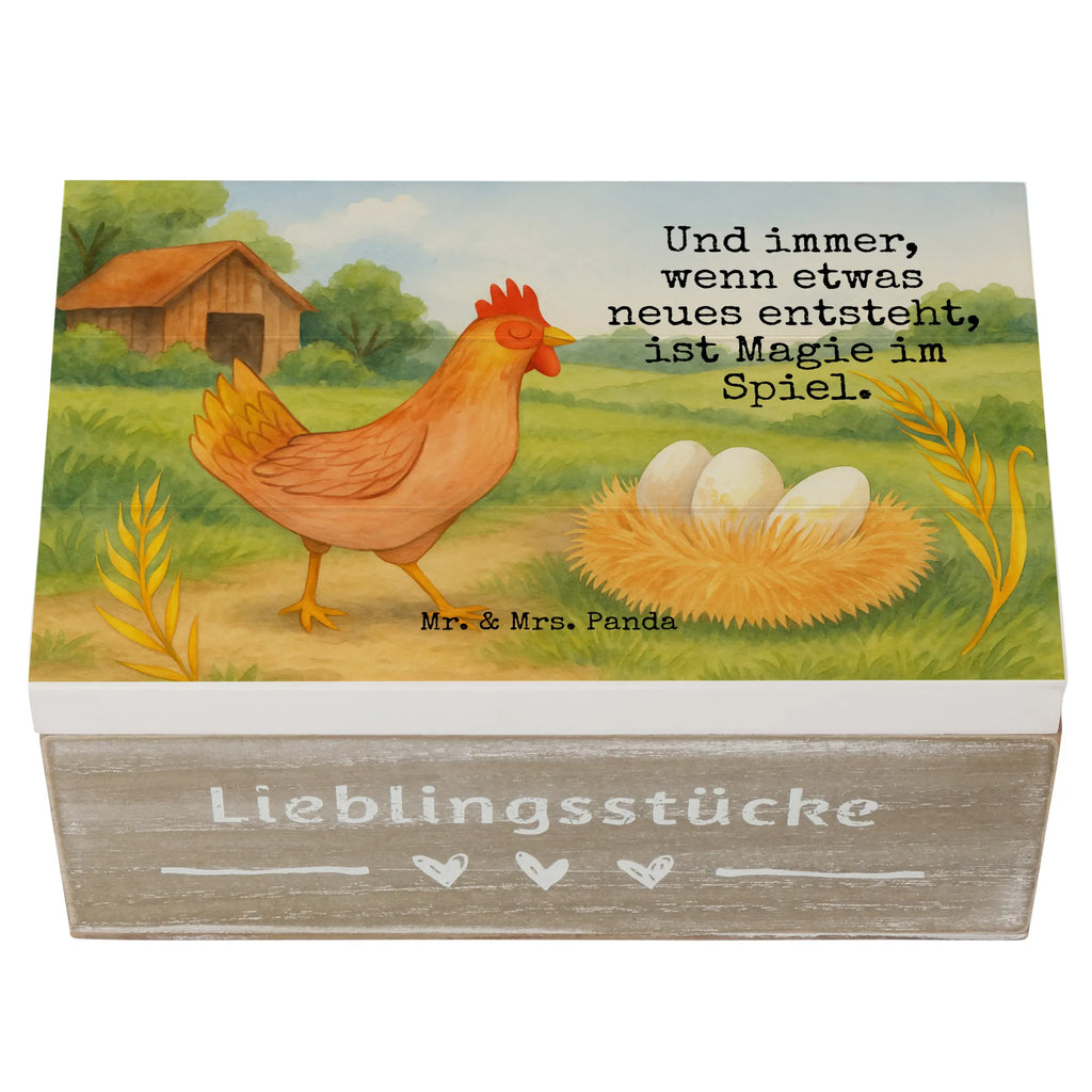 Holzkiste Huhn Stolz Design Geschenkbox, Schatulle, Schatzkiste, Holzkiste, Erinnerungsbox, Dekokiste, Truhe, Geschenkdose, XXL, Aufbewahrungsbox, Erinnerungskiste, Kiste, Bauernhof, Hoftiere, Landwirt, Landwirtin, Spruch, Hühner, Hahn, Landleben, Geburt, Eier, Schwangerschaft, Hof, Magie, Motivation, Henne